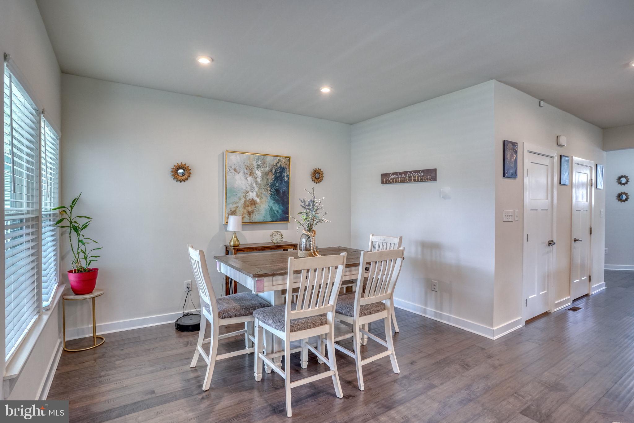 PARKSIDE - Residential
