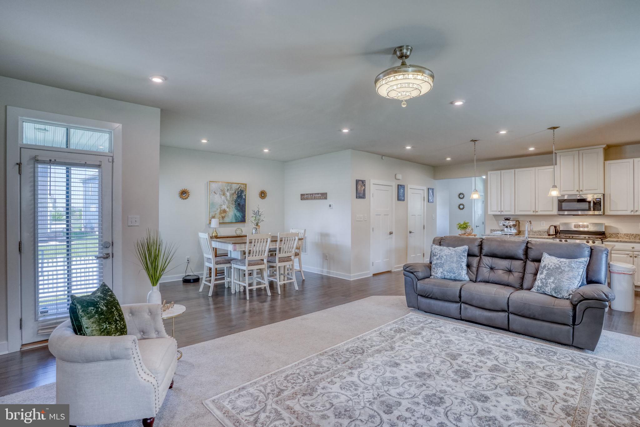 PARKSIDE - Residential