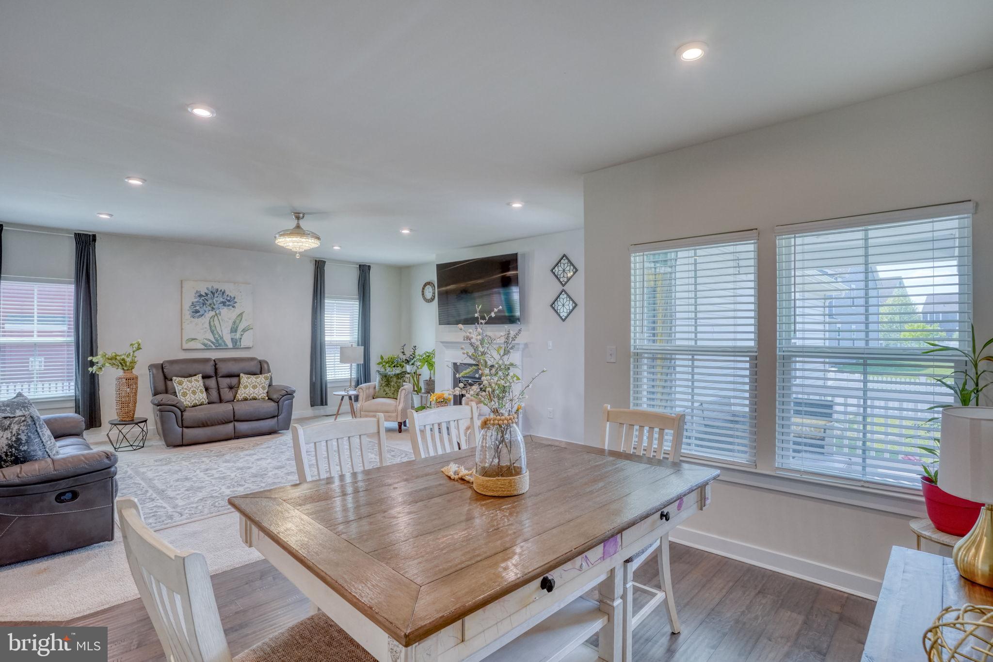 PARKSIDE - Residential