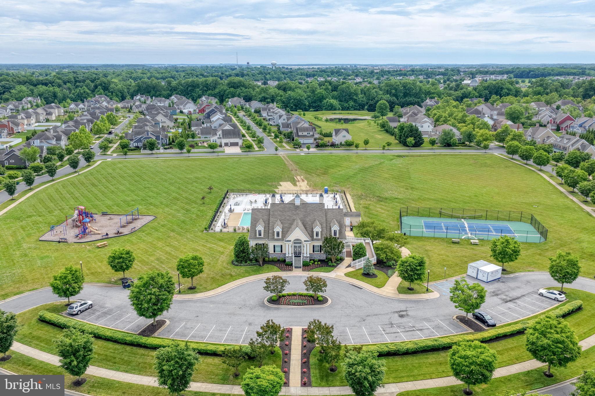 PARKSIDE - Residential