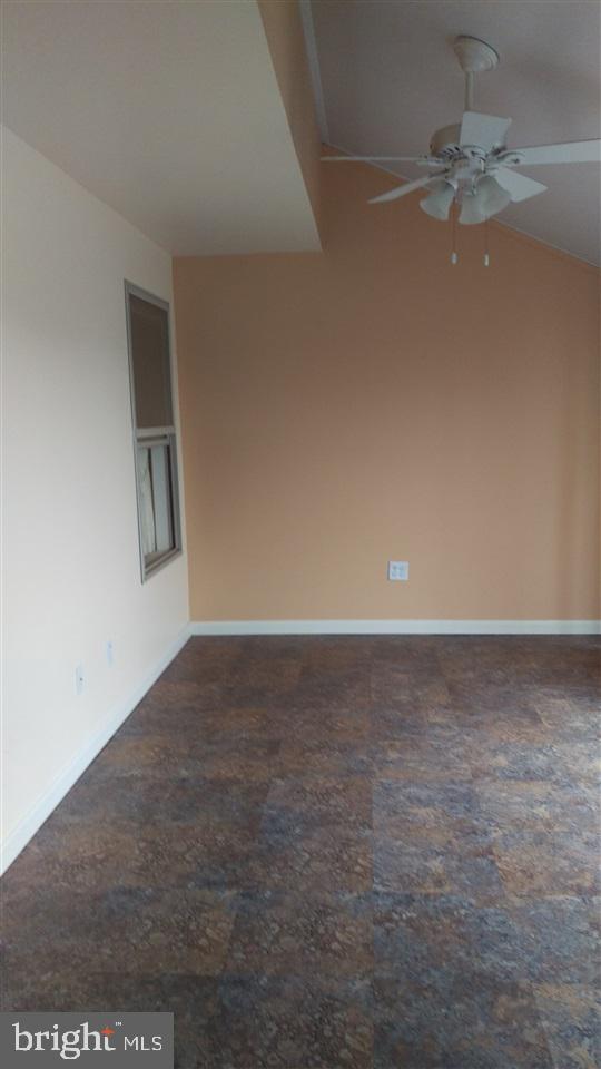SHERWOOD COURT - Residential