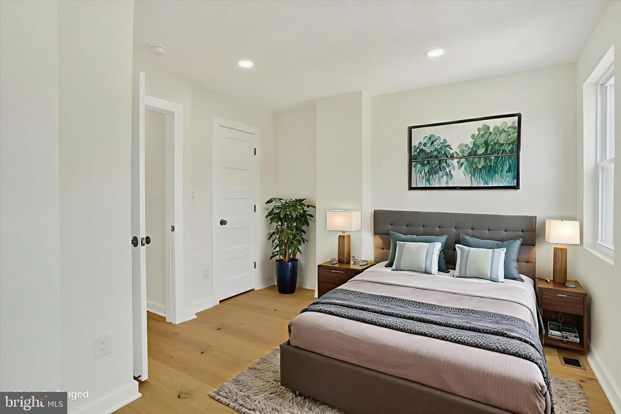 PETWORTH - Residential