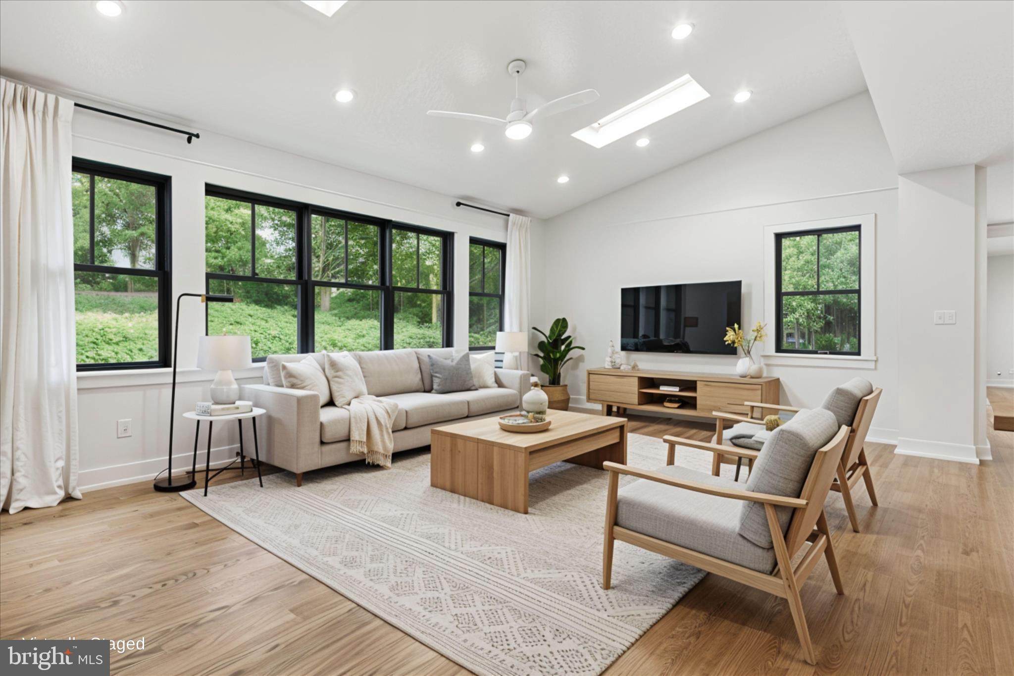 CHESTERBROOK WOODS - Residential