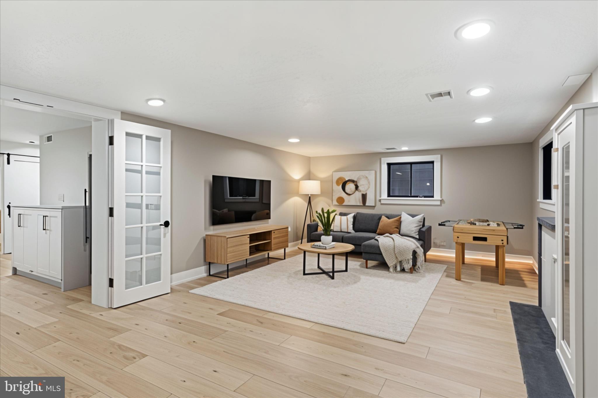 CHESTERBROOK WOODS - Residential