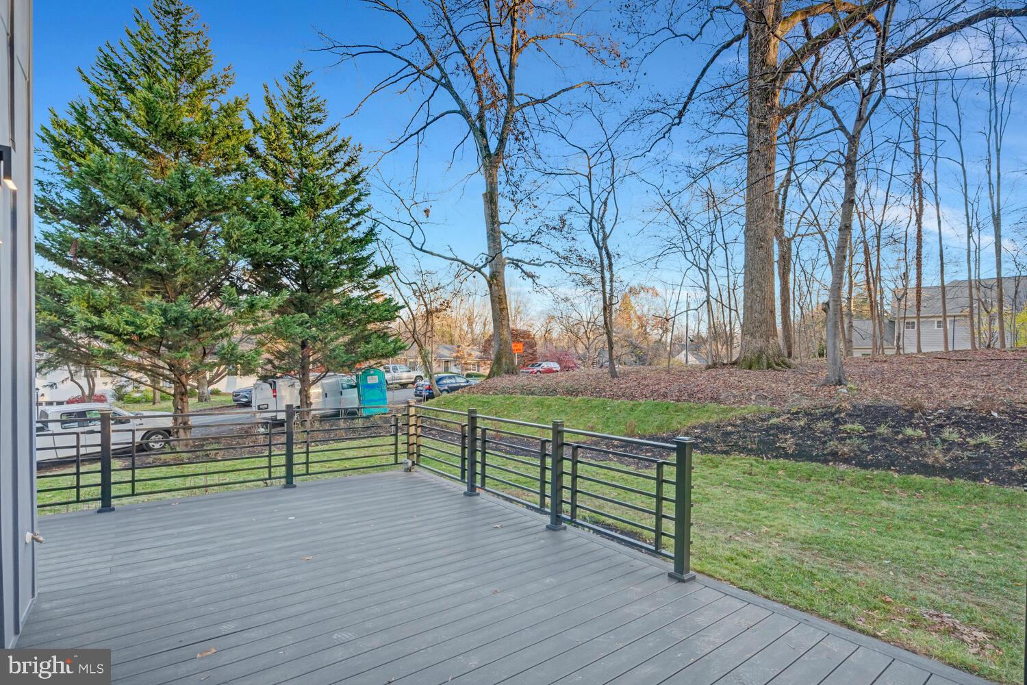 CHESTERBROOK WOODS - Residential