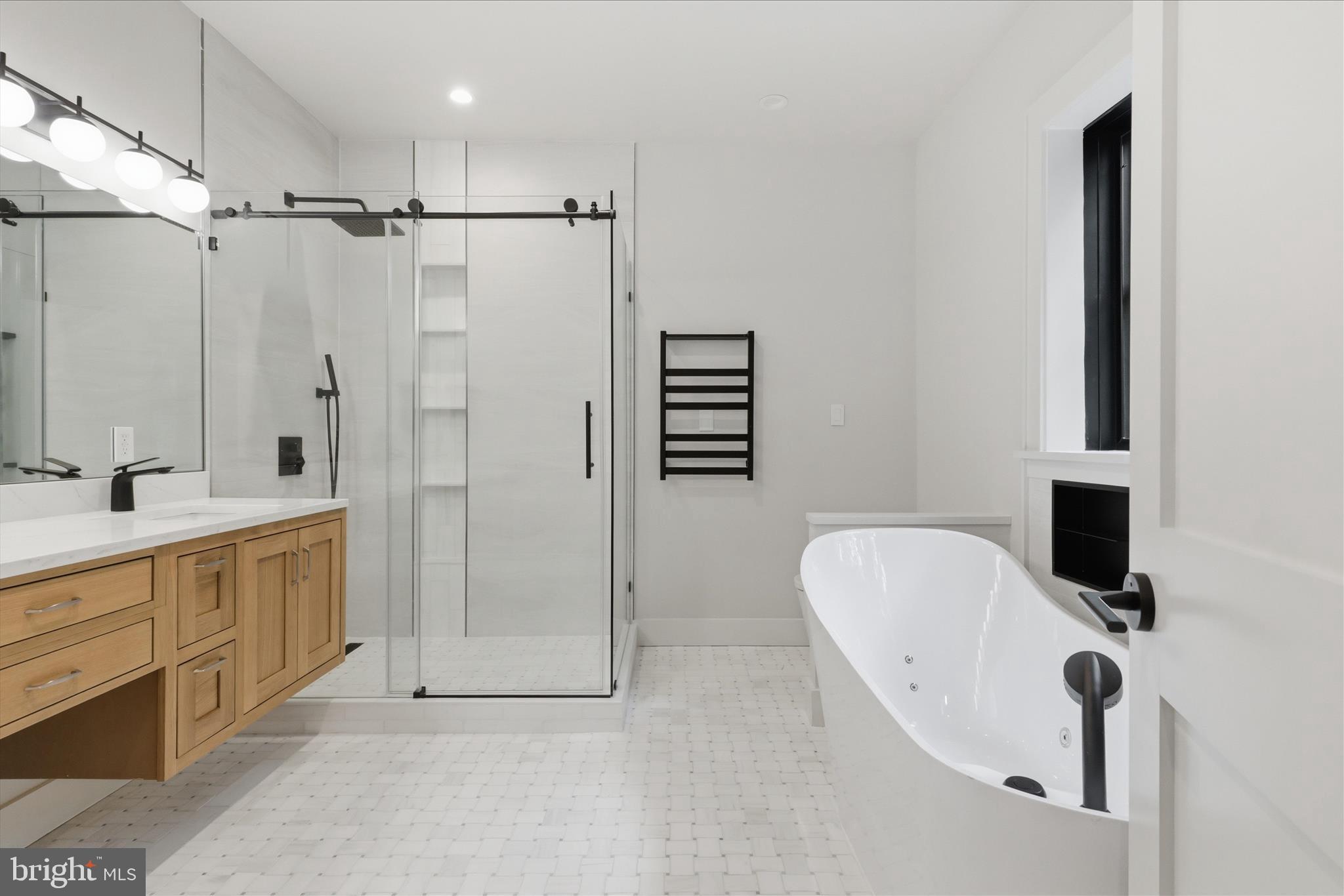 CHESTERBROOK WOODS - Residential