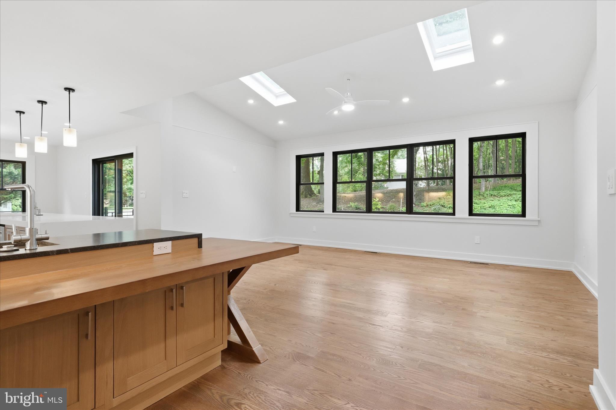 CHESTERBROOK WOODS - Residential