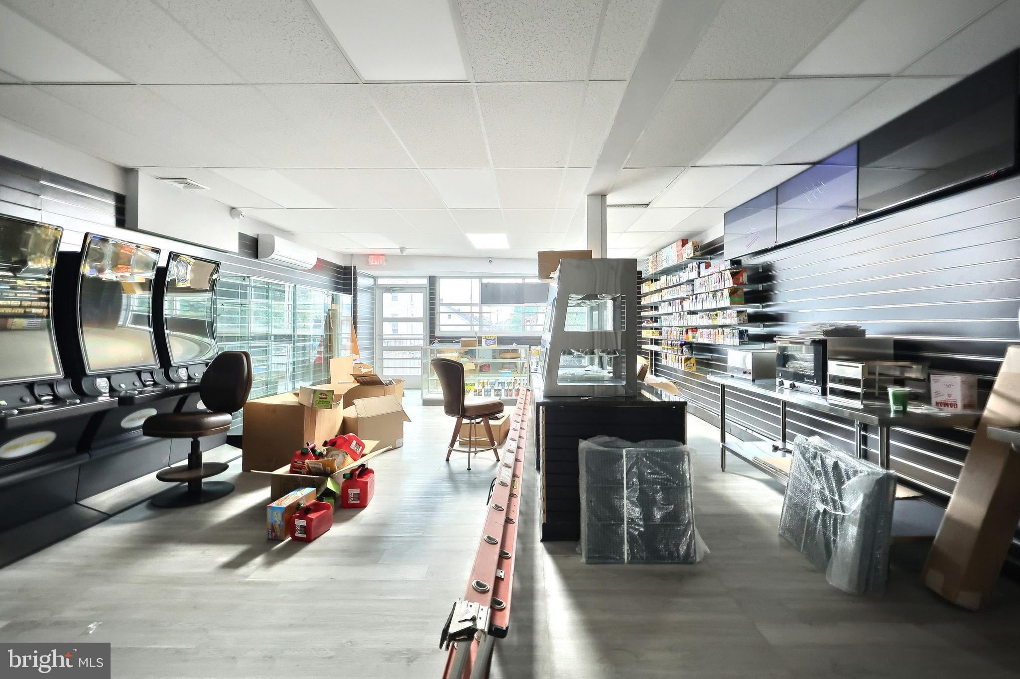 NORTH YORK BORO - Commercial Sale