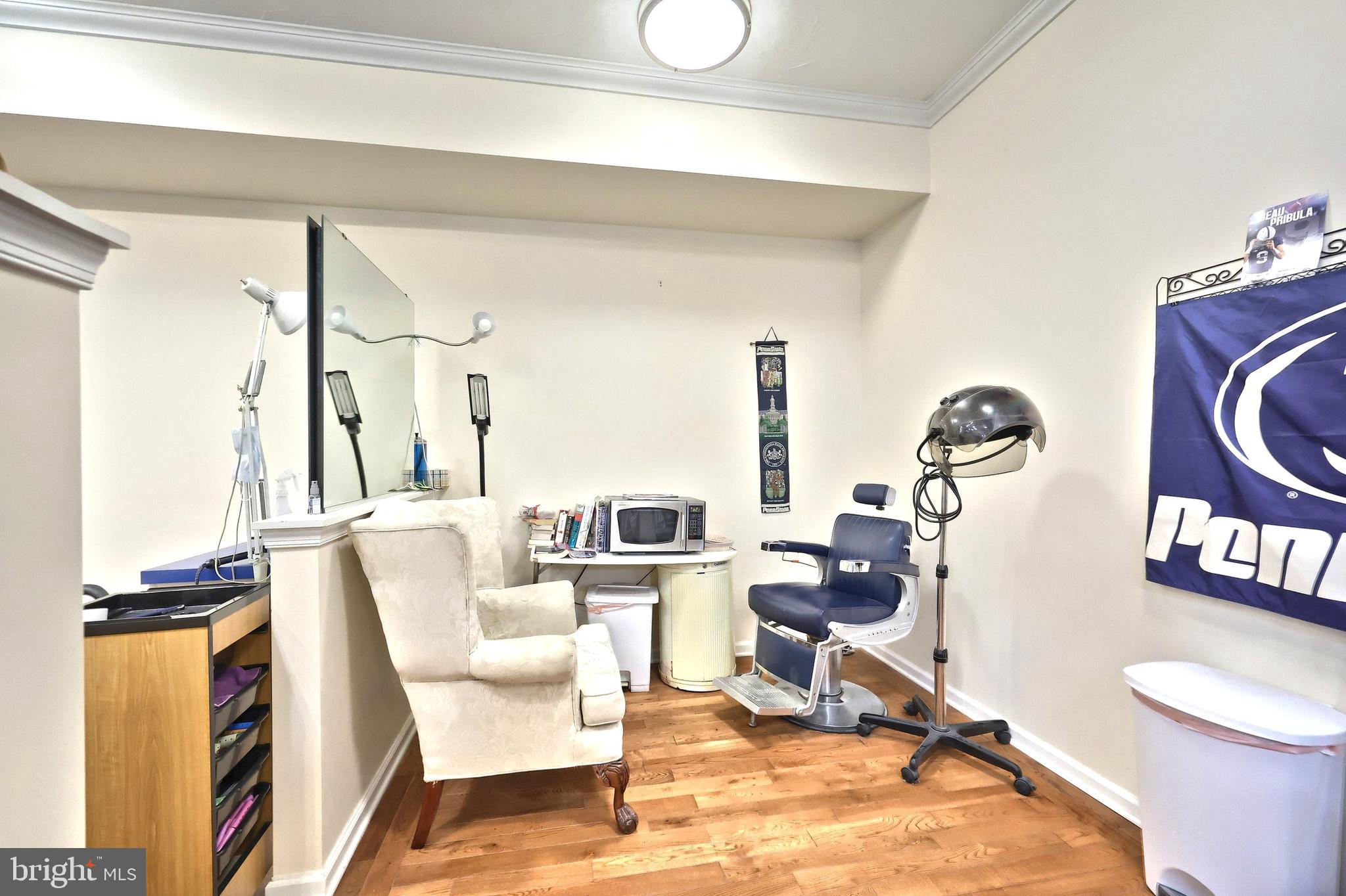 NORTH YORK BORO - Commercial Sale