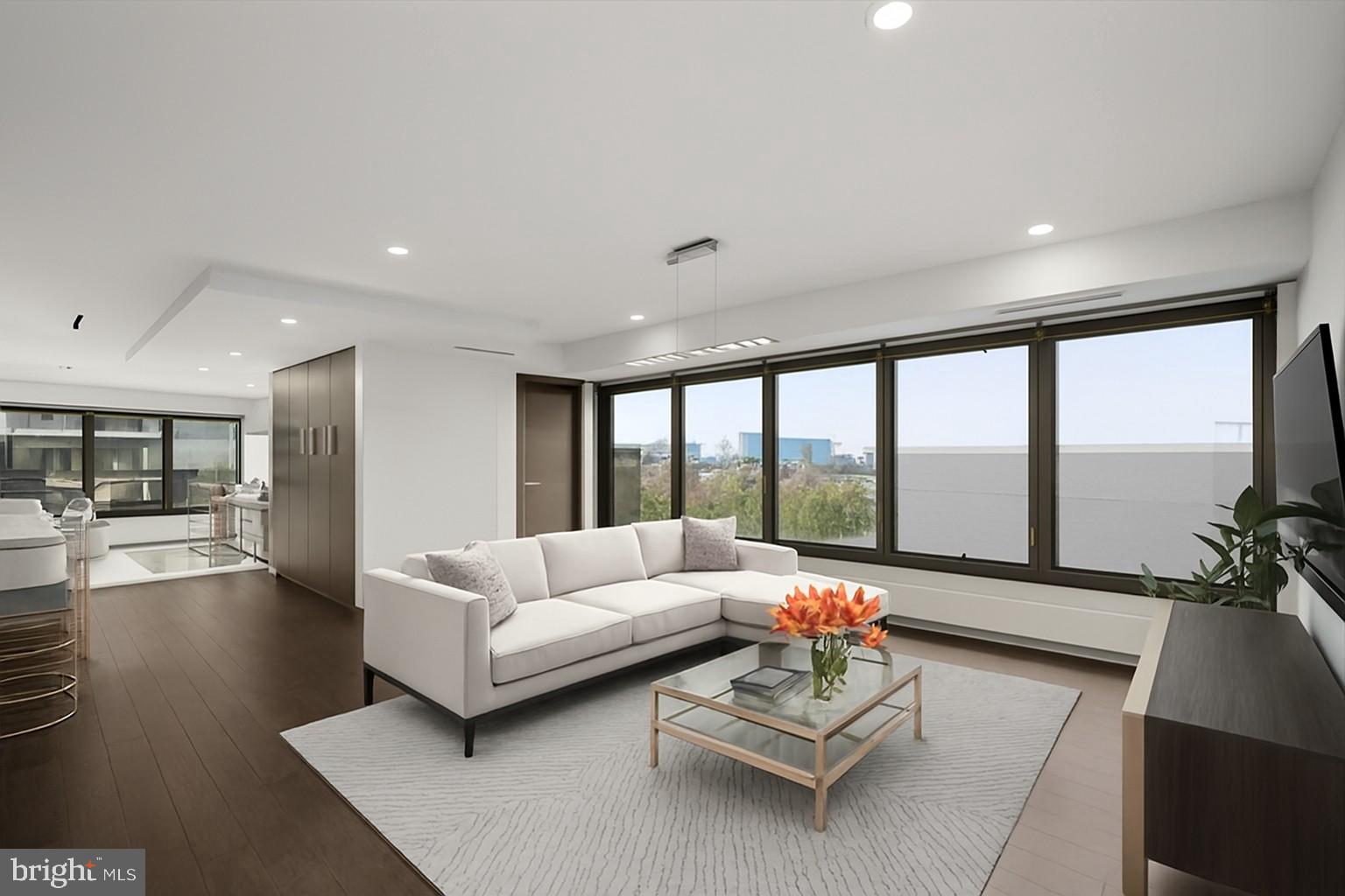 WEST END - Residential