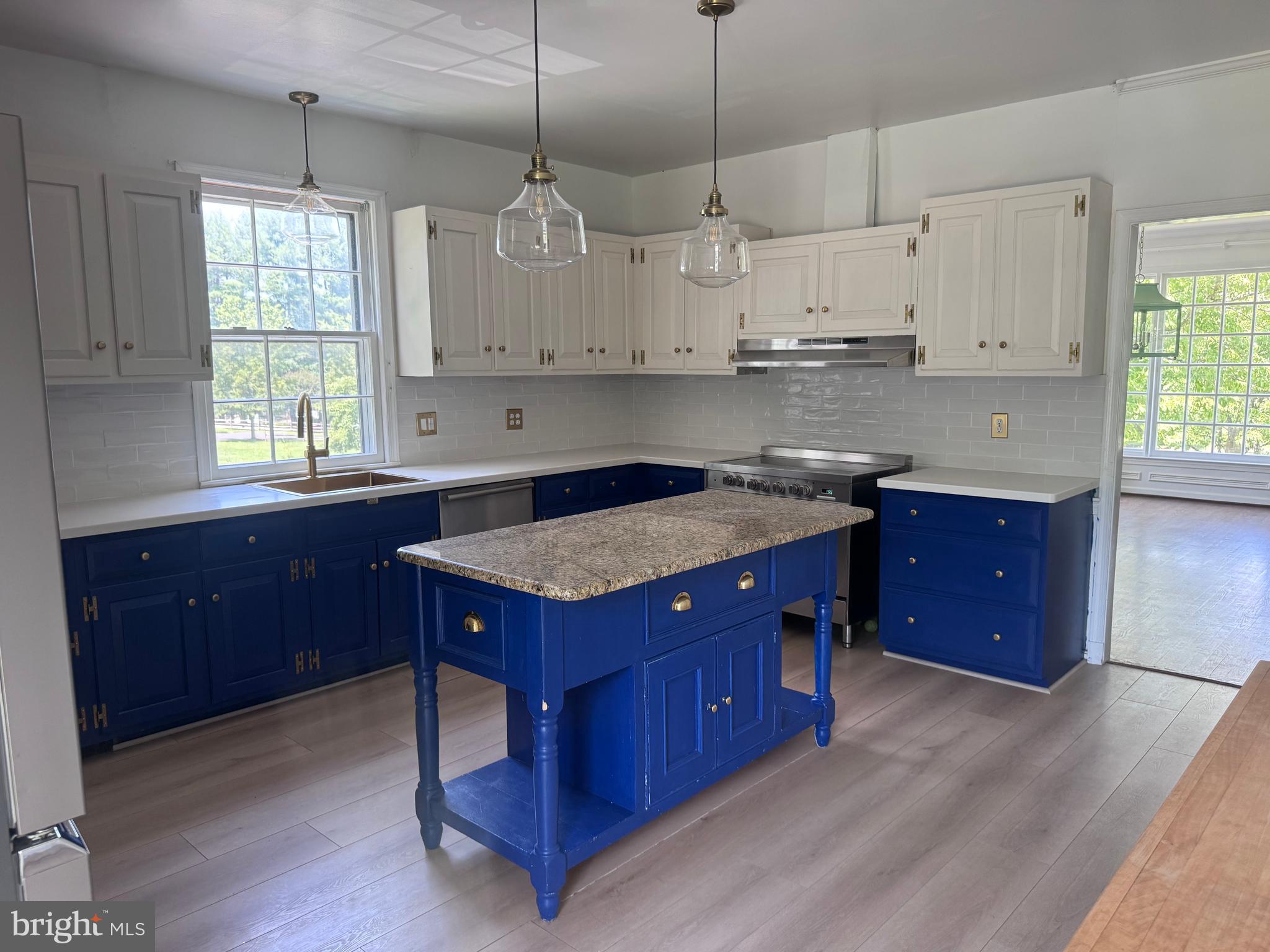 GREAT FALLS ESTATES - Residential