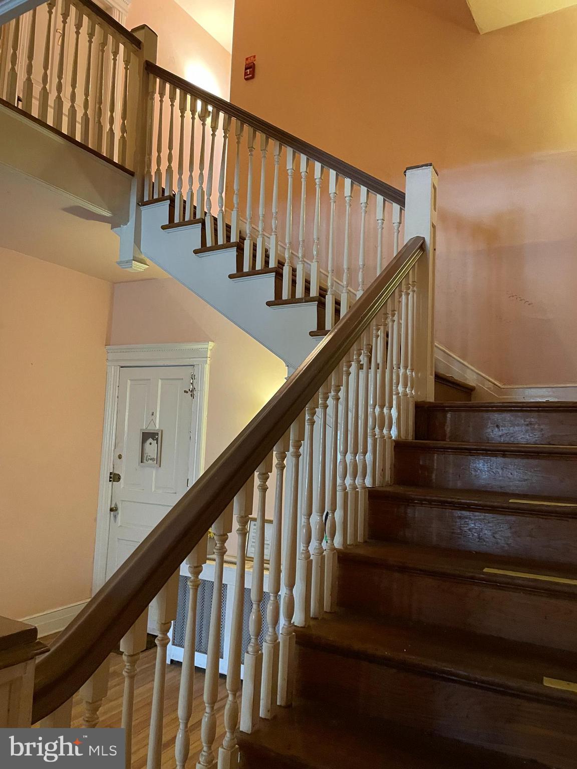 GERMANTOWN (WEST) - Commercial Sale