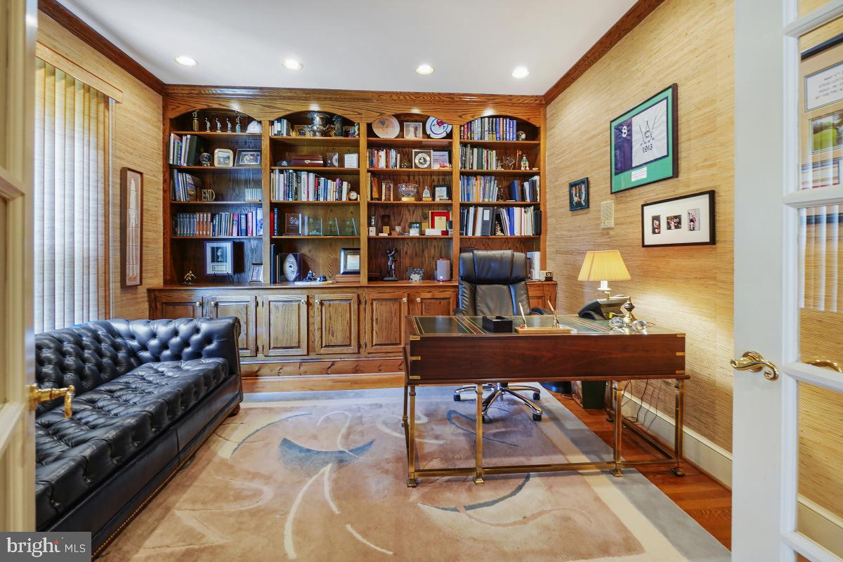LAKE NORMANDY ESTATES - Residential