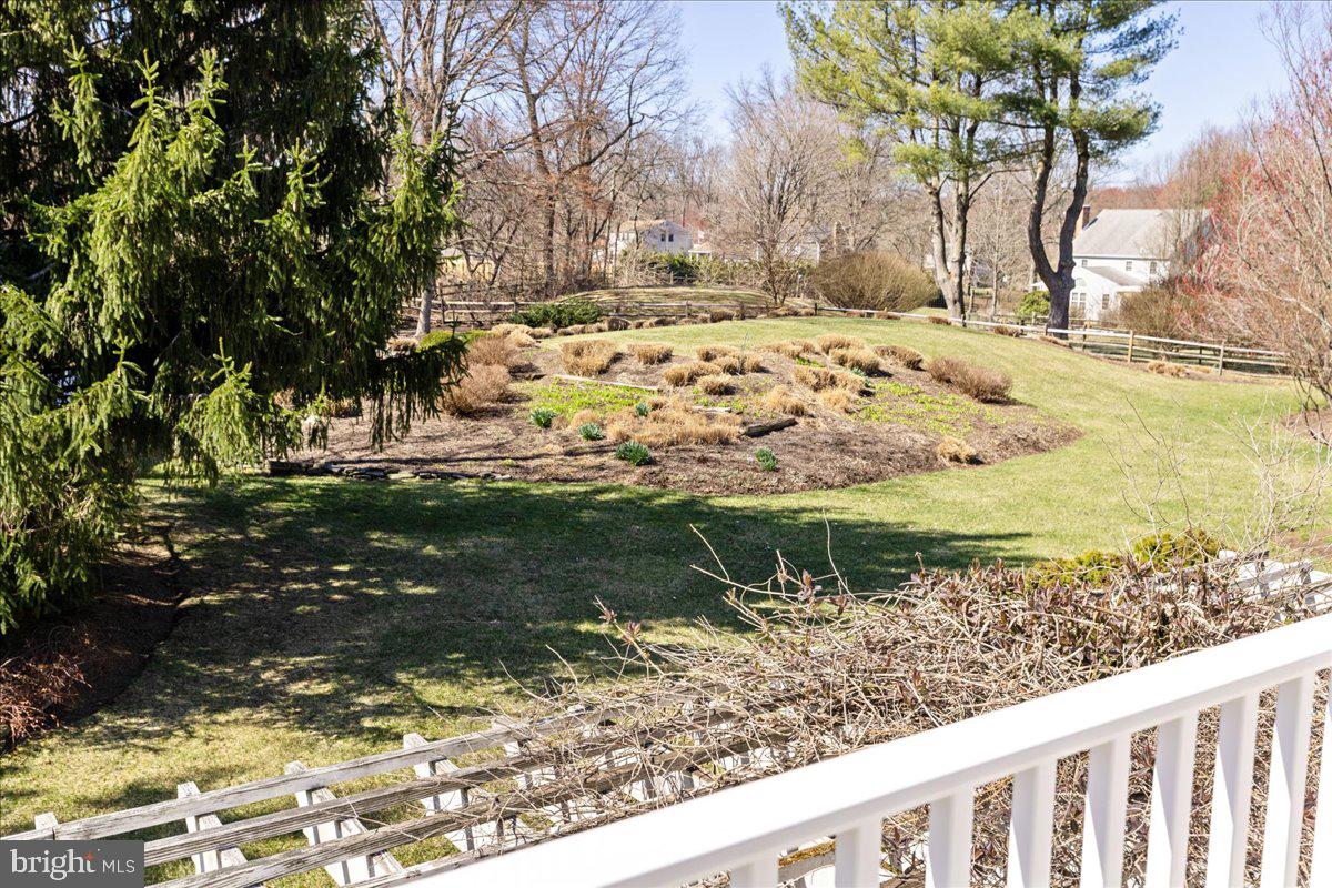 DOYLESTOWN - Residential