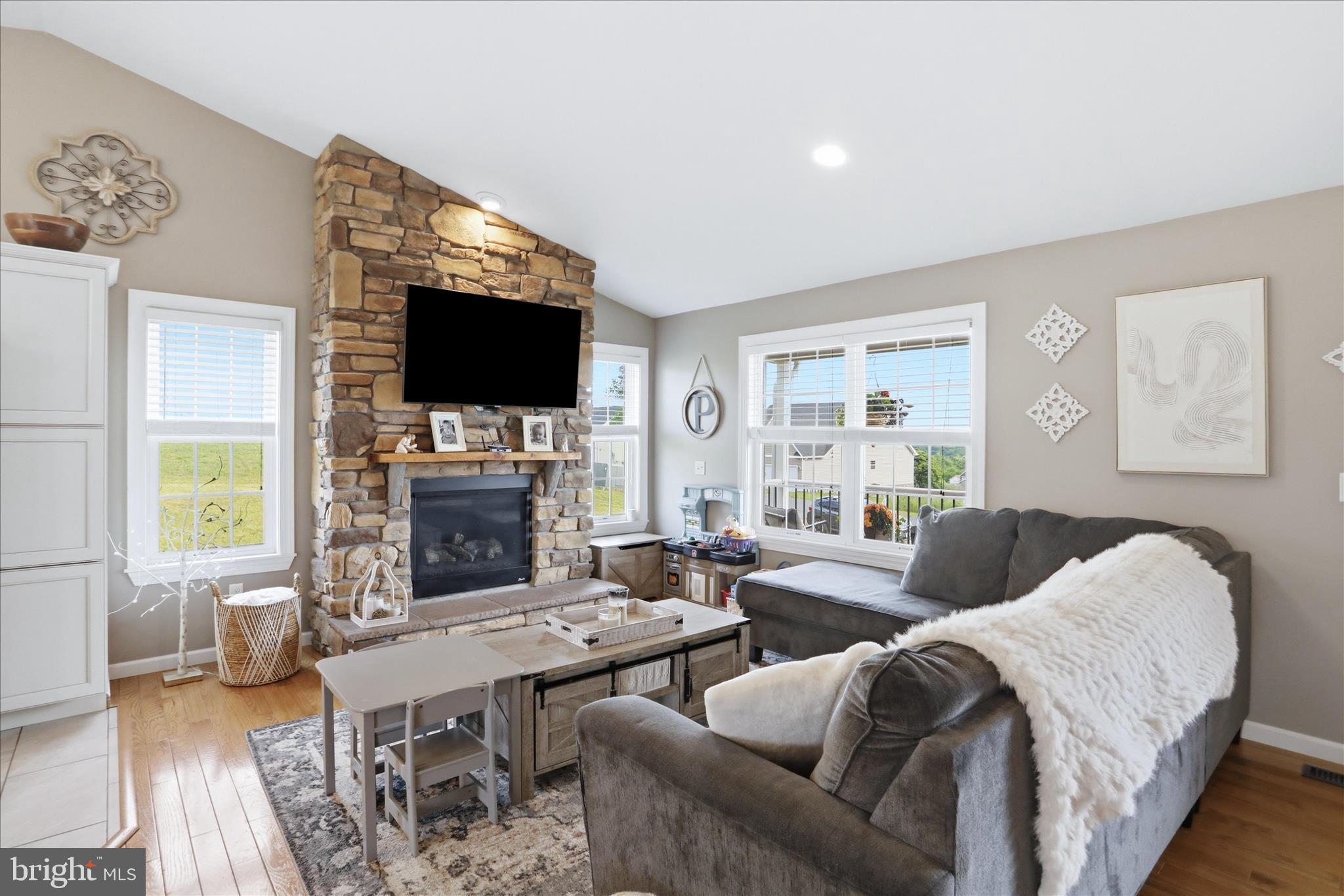 HARVEST HILLS - Residential