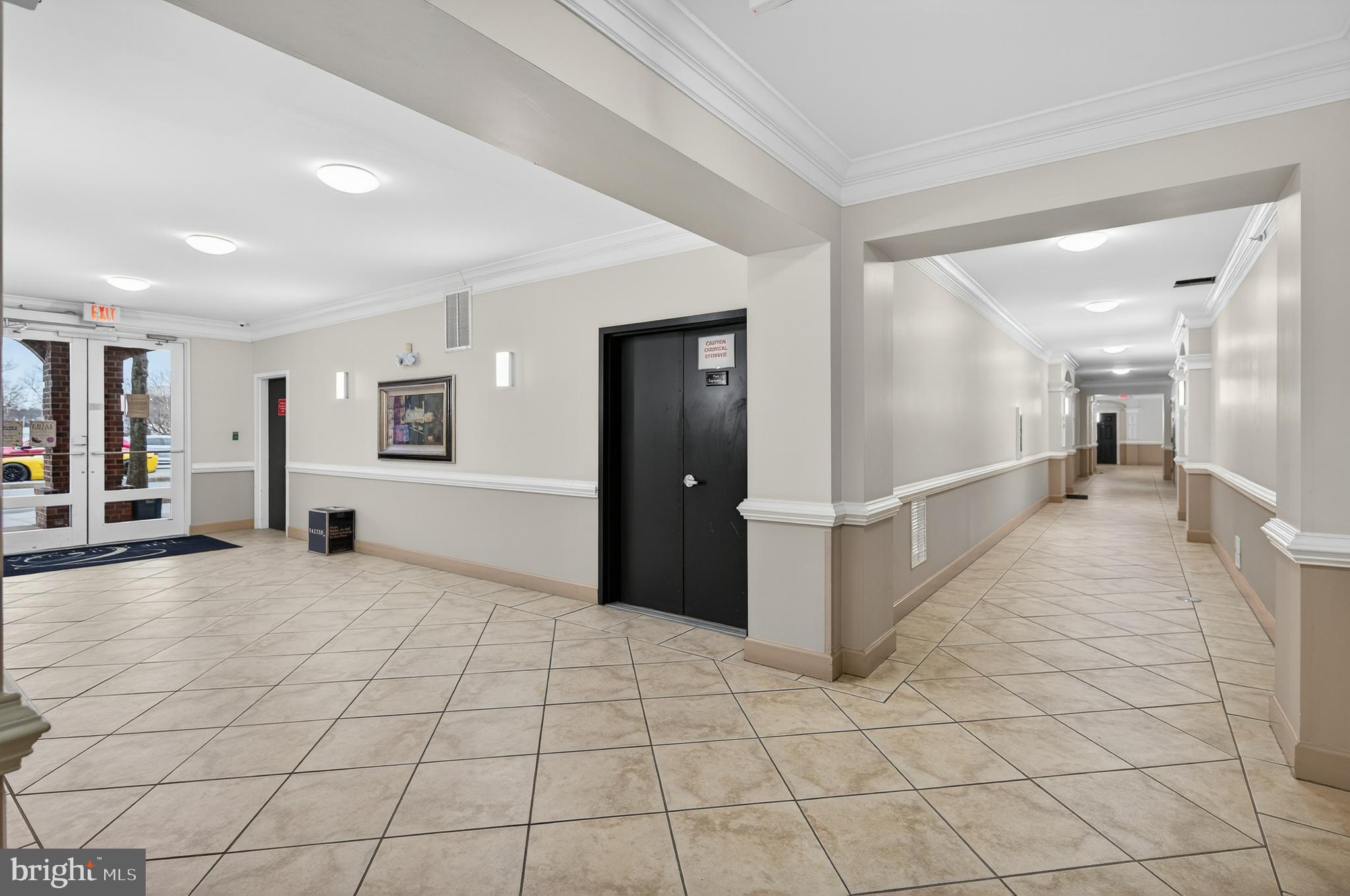 THE COLONNADE AT KENTLANDS - Residential