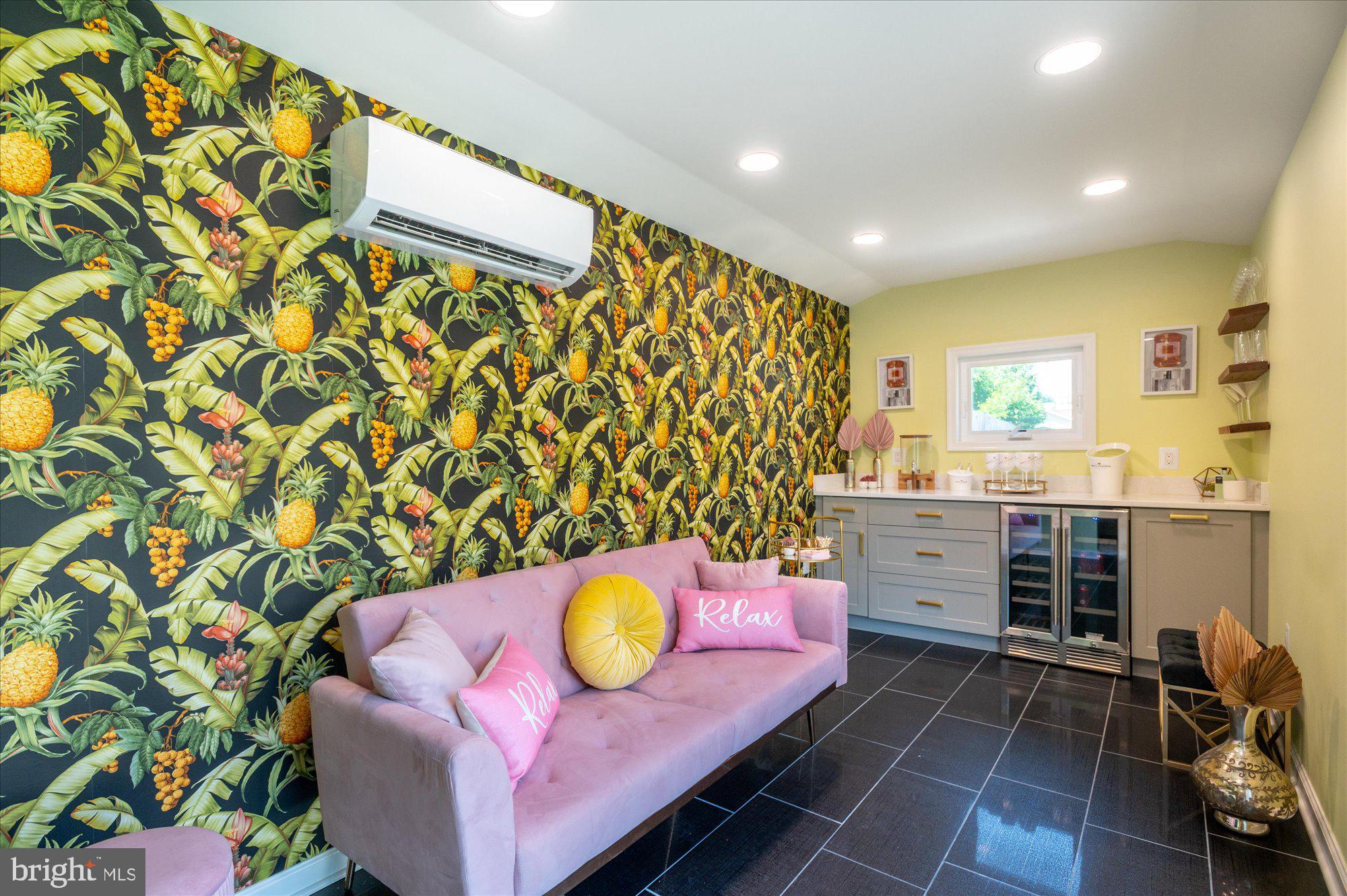 ANNANDALE - Residential