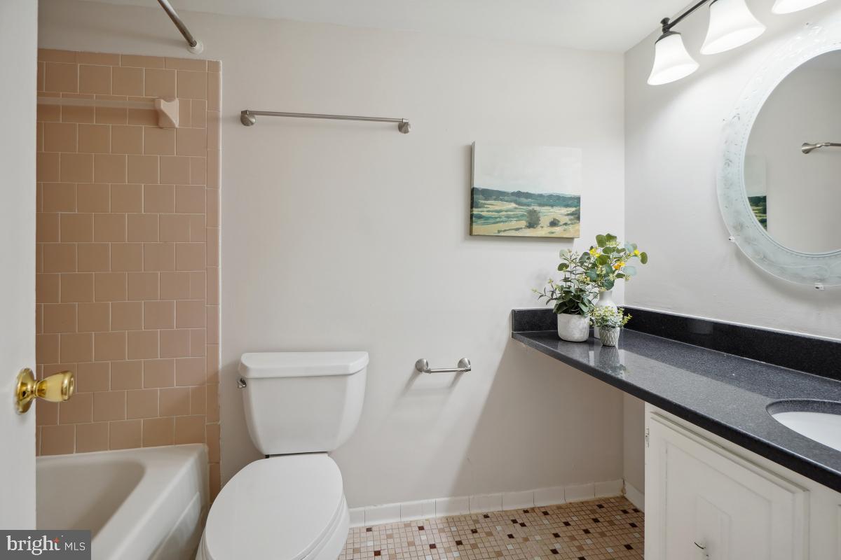 PARK TERRACE COND - Residential