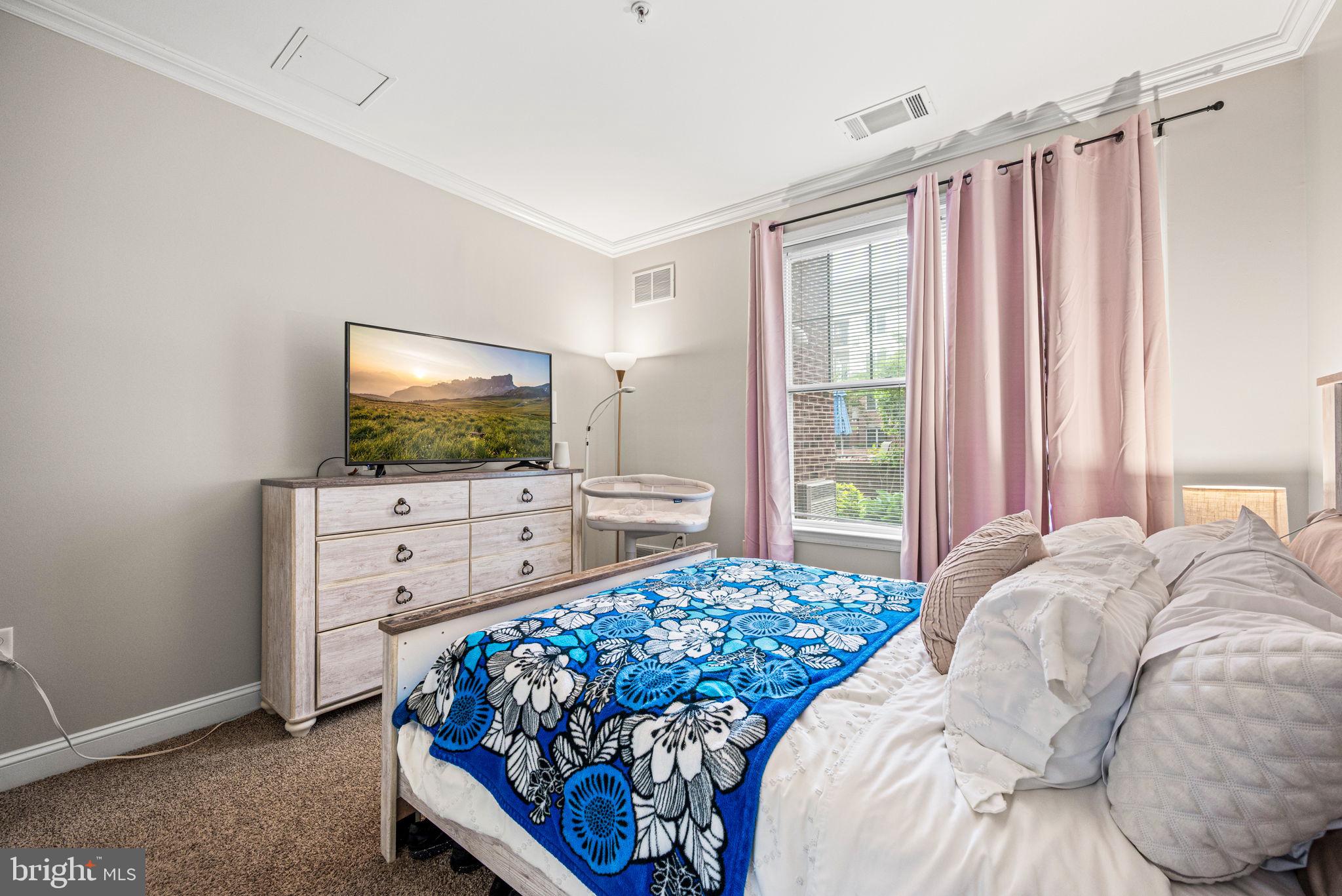 THE GRANDE AT RIVERVIEW - Residential