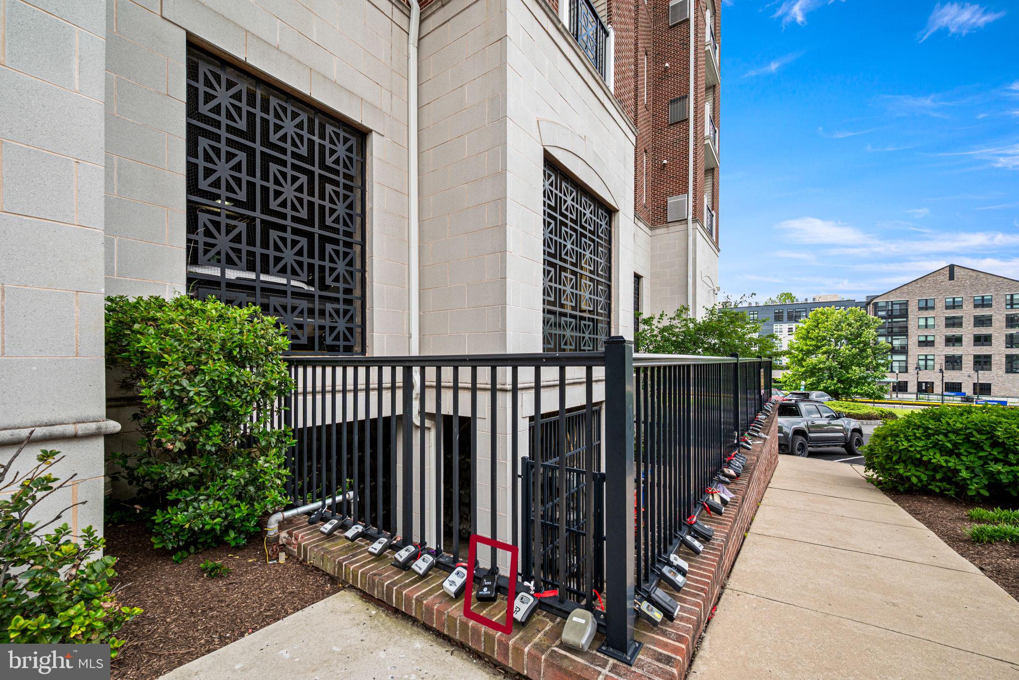 THE GRANDE AT RIVERVIEW - Residential
