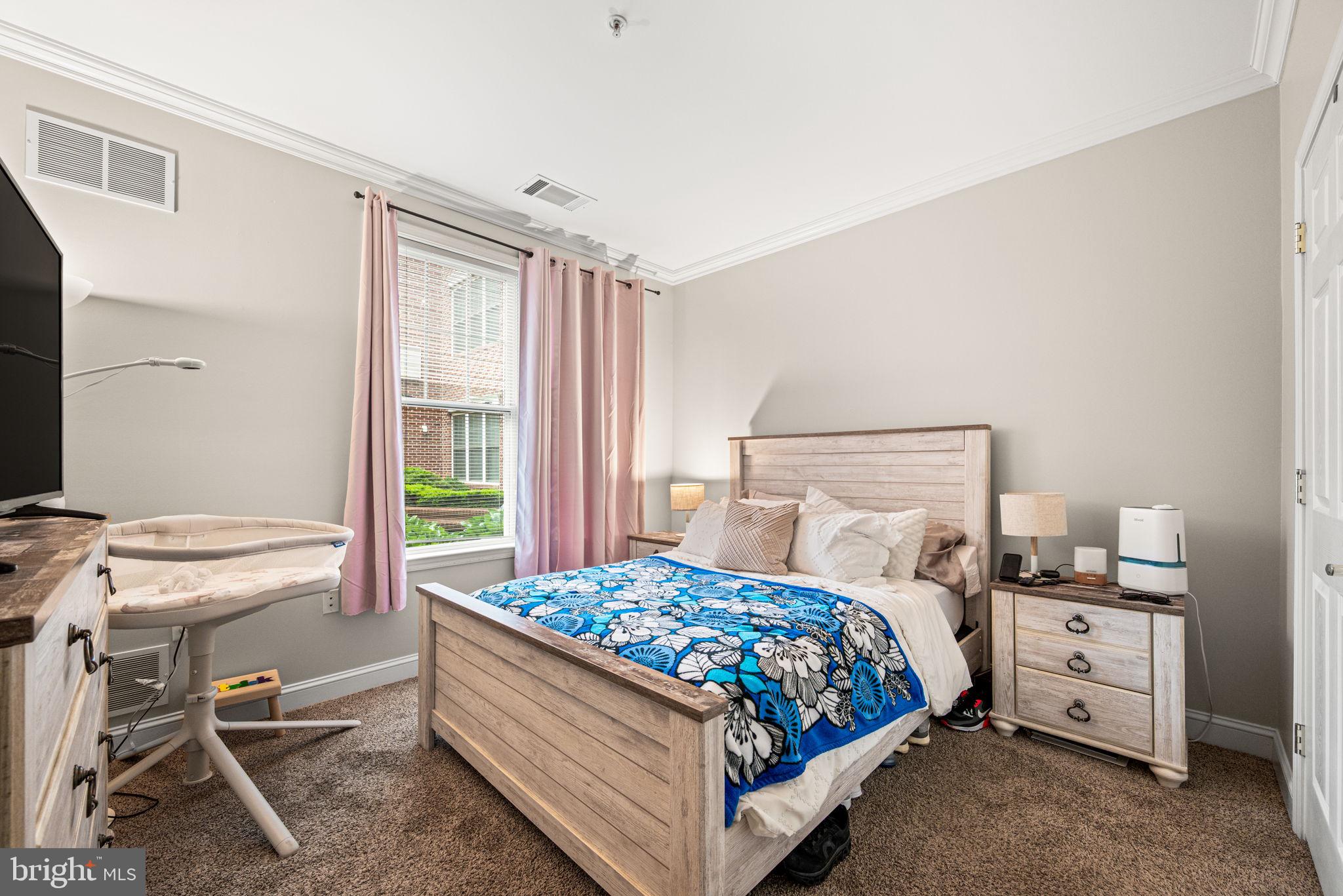 THE GRANDE AT RIVERVIEW - Residential