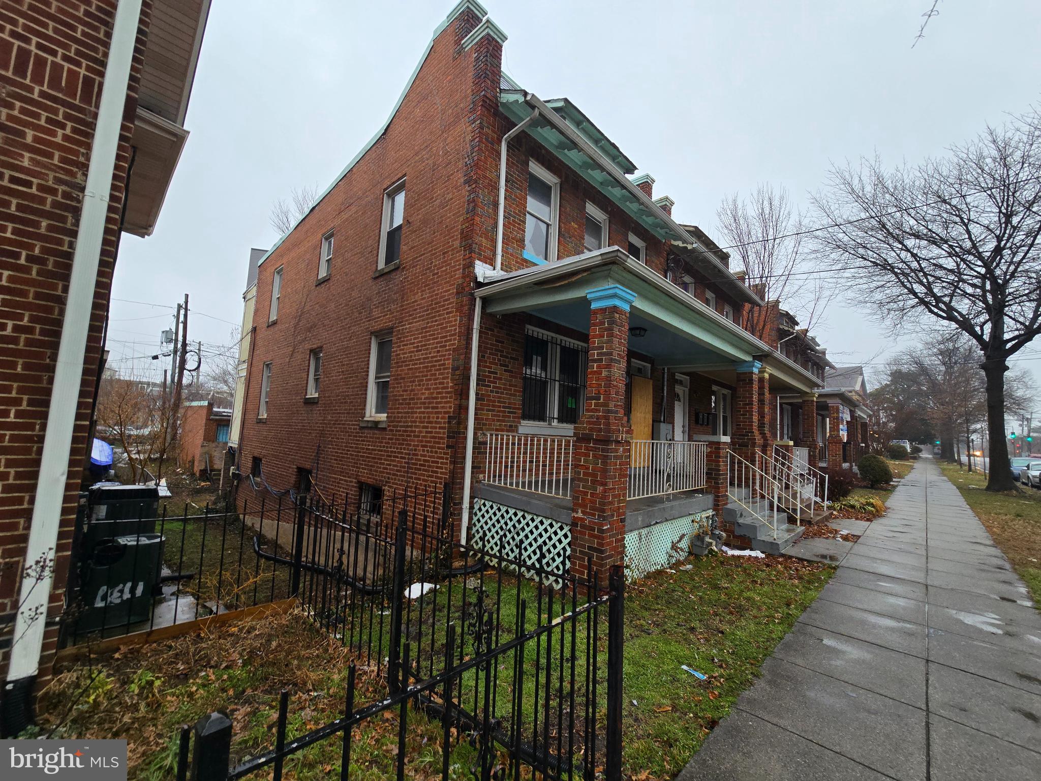 ANACOSTIA - Residential