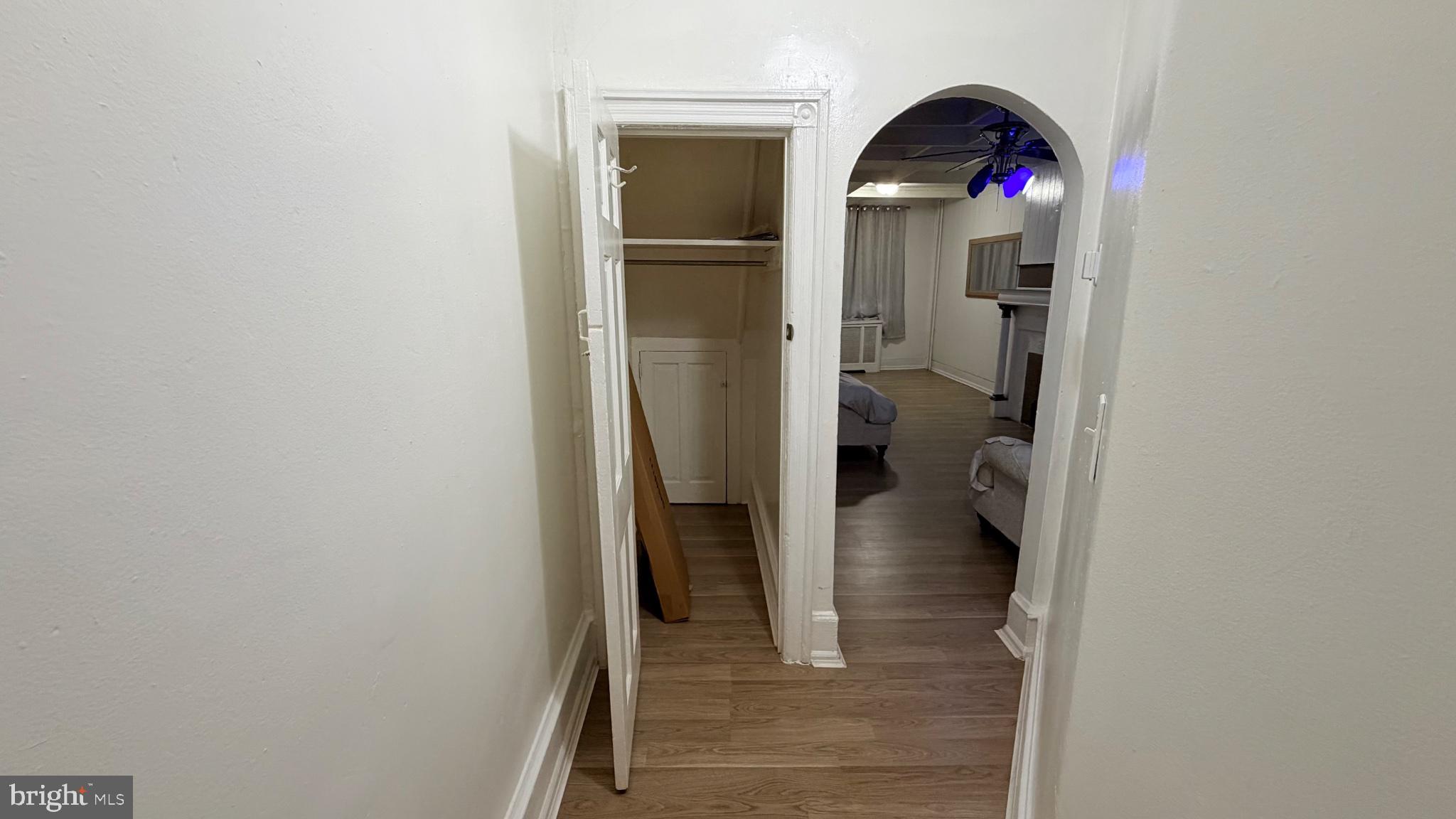 FRANKFORD - Residential Income