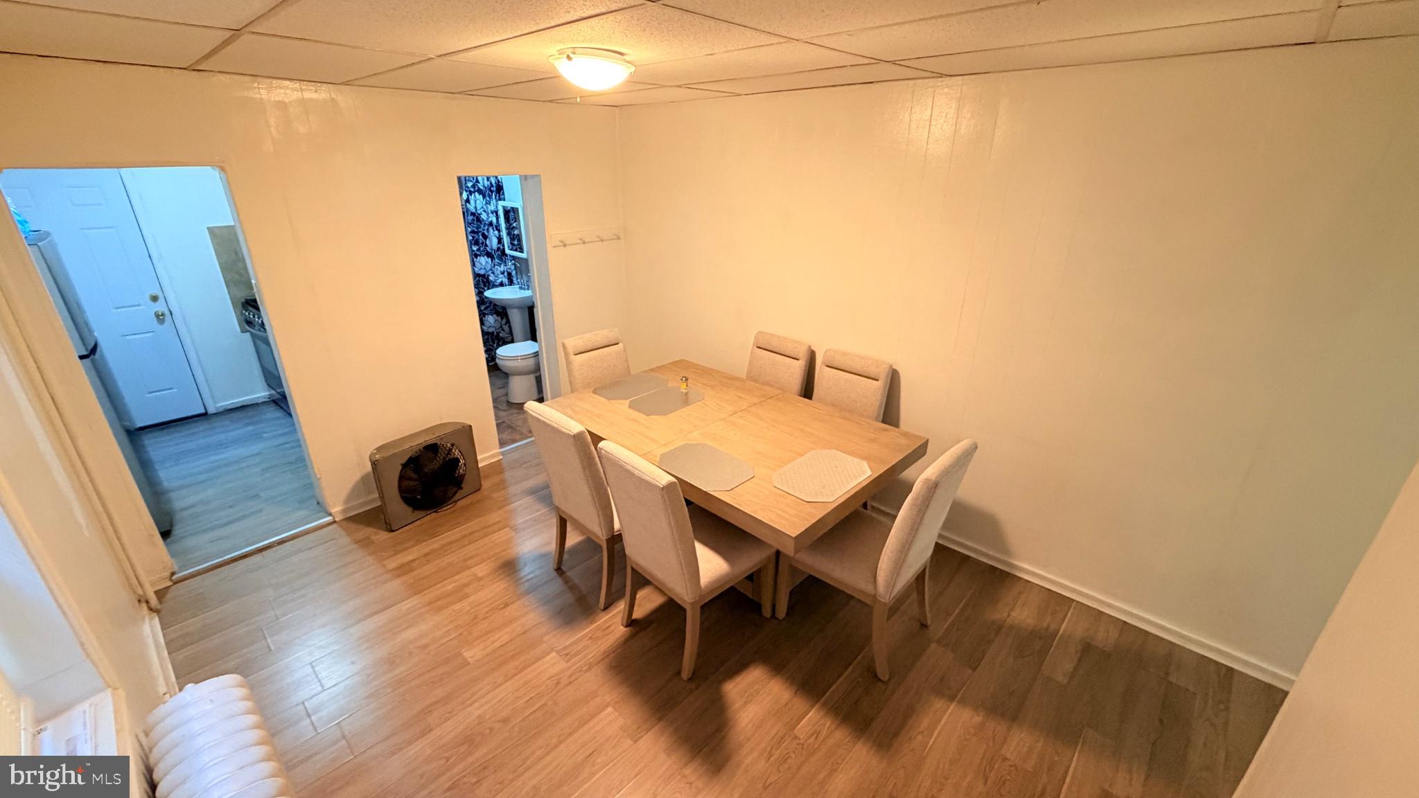FRANKFORD - Residential Income