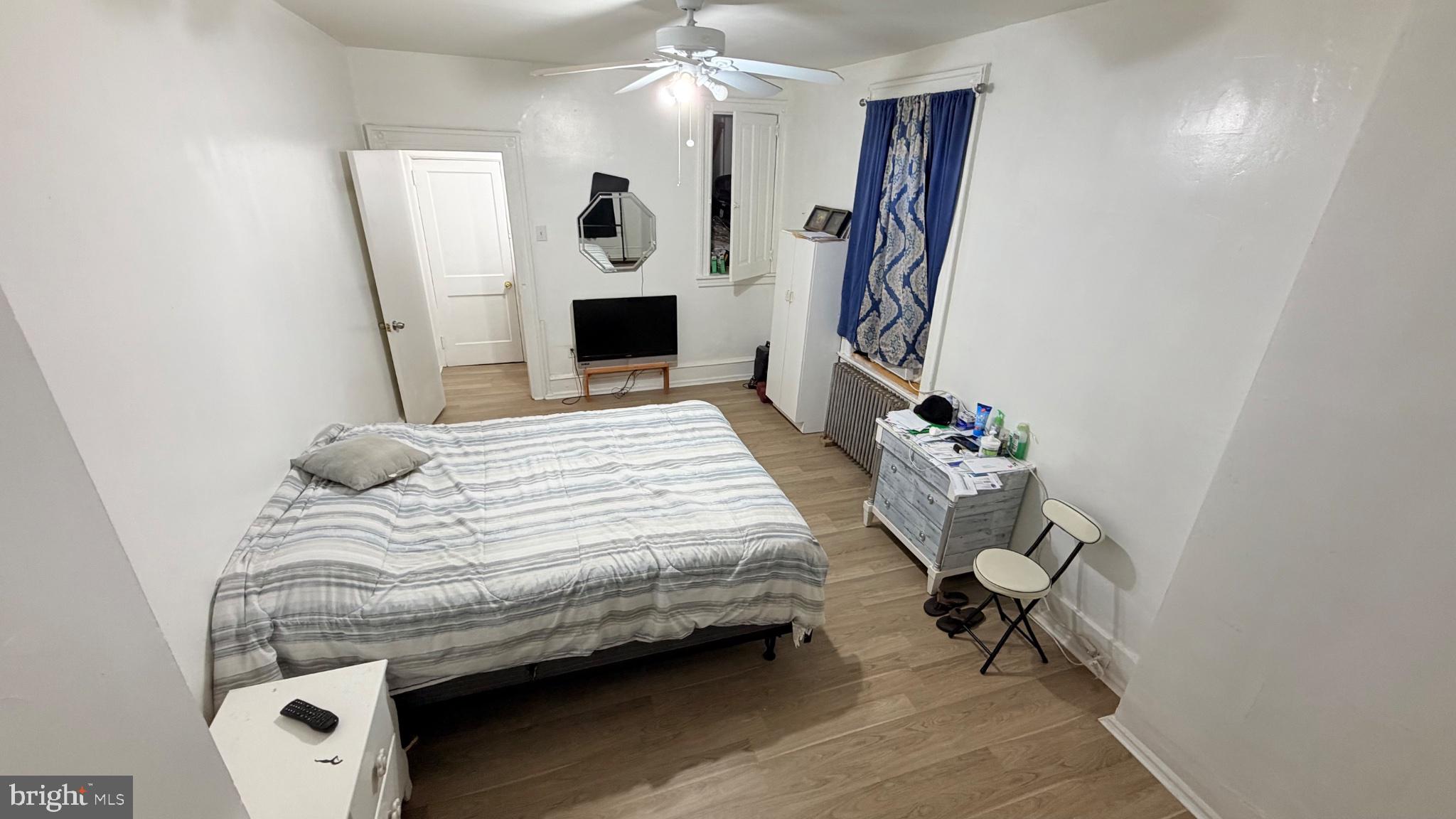 FRANKFORD - Residential Income