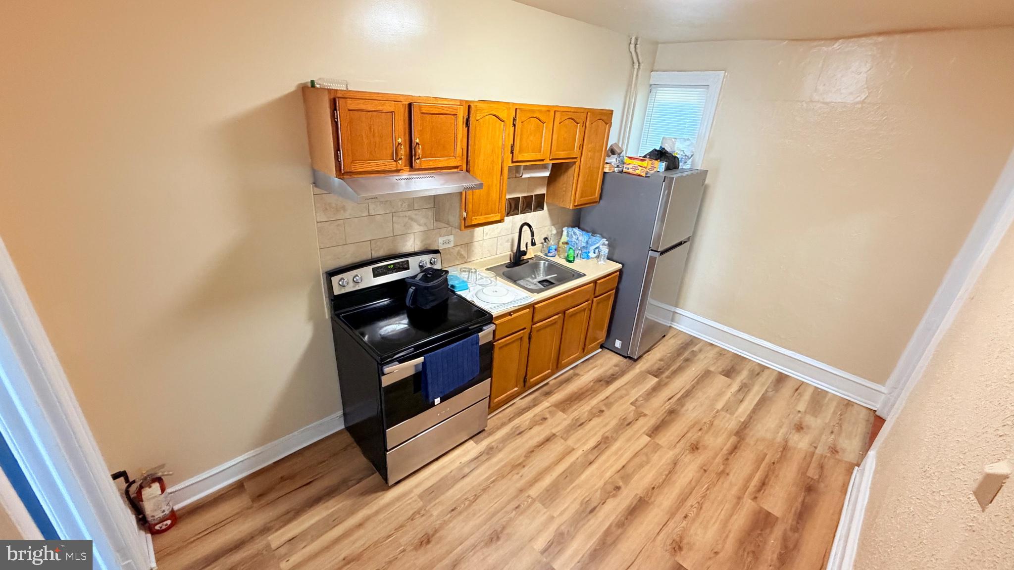 FRANKFORD - Residential Income