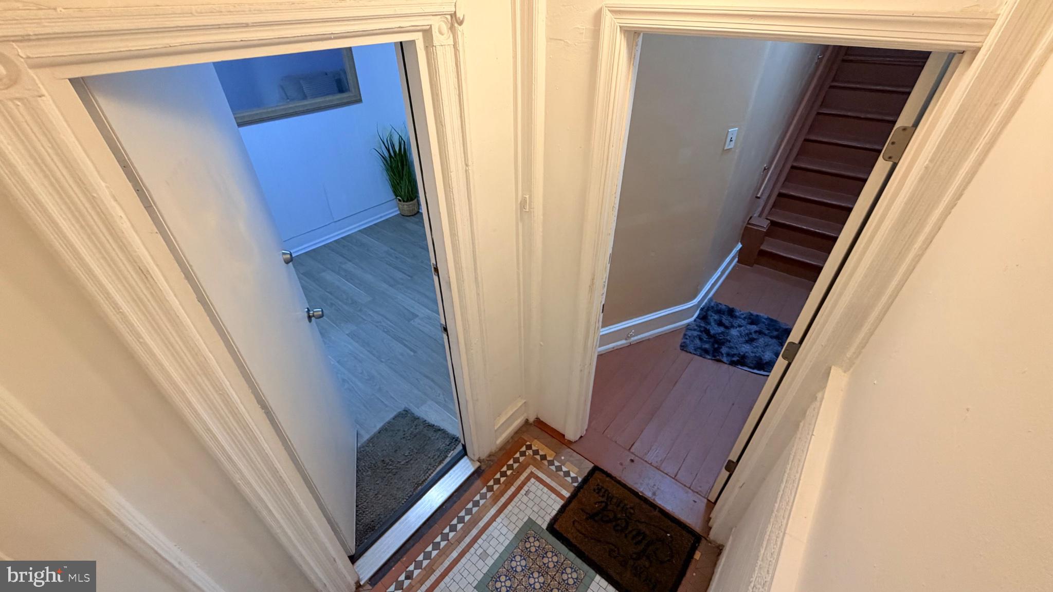 FRANKFORD - Residential Income