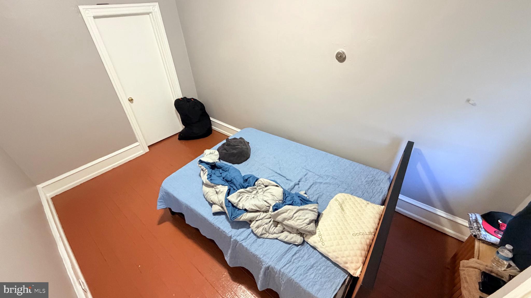 FRANKFORD - Residential Income