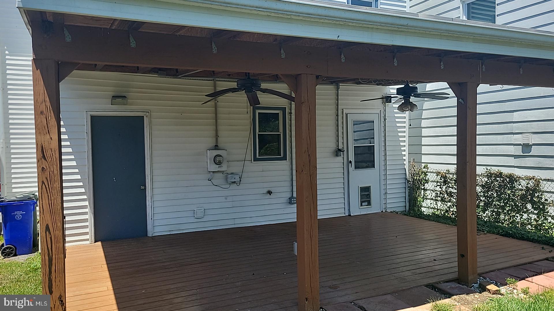 WEST END - Residential