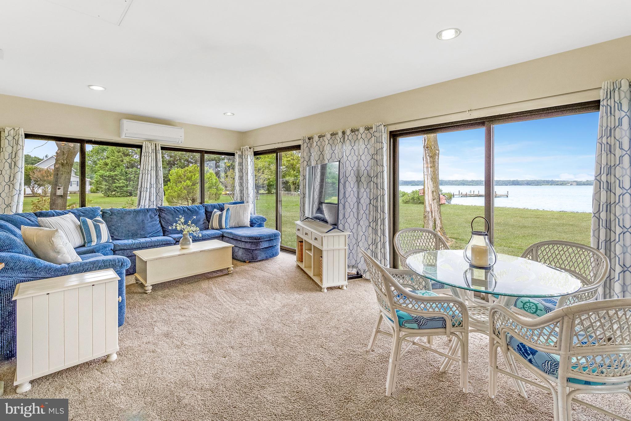 INDIAN POINT WEST - Residential