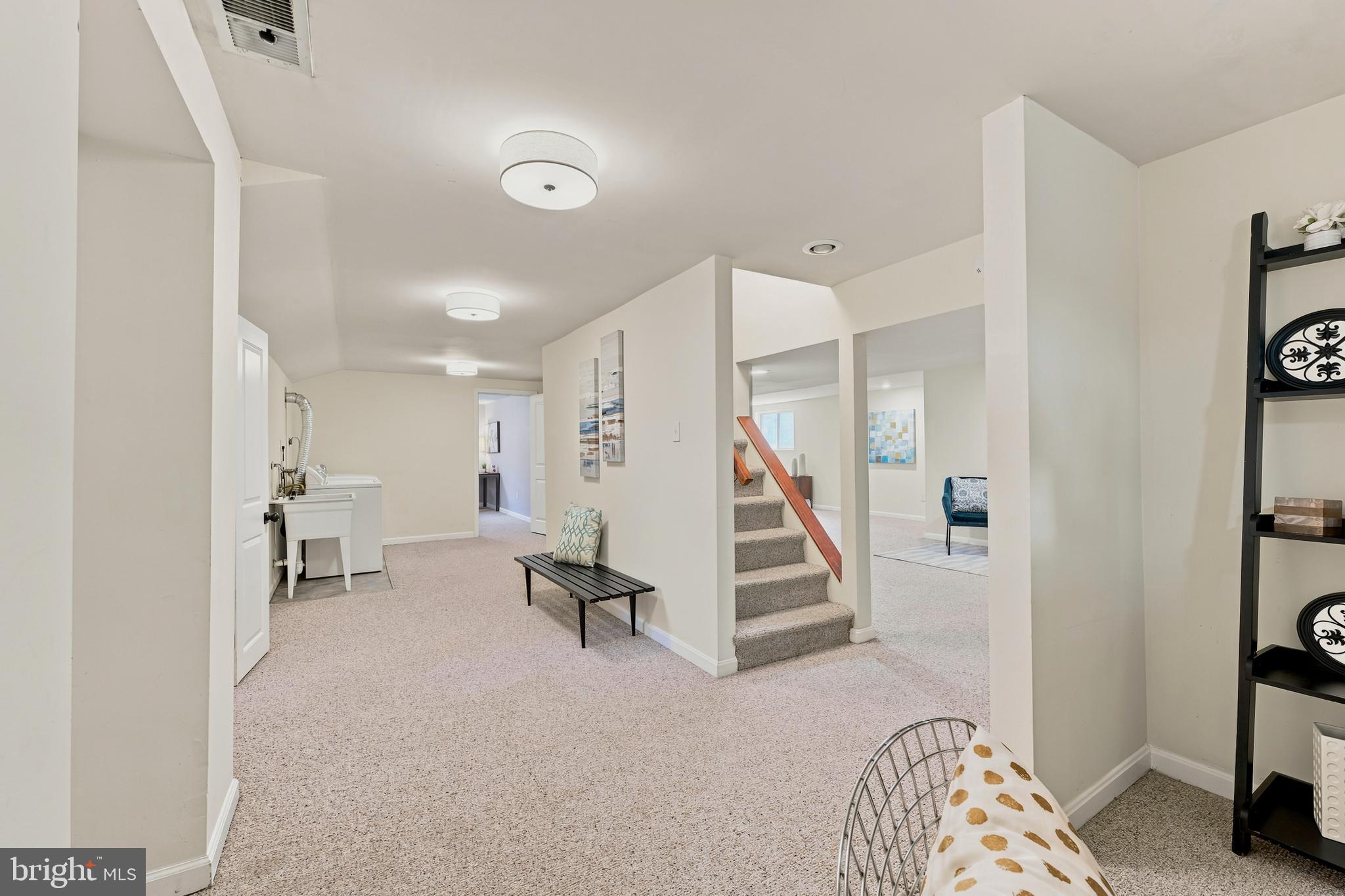 NORTHMONT - Residential