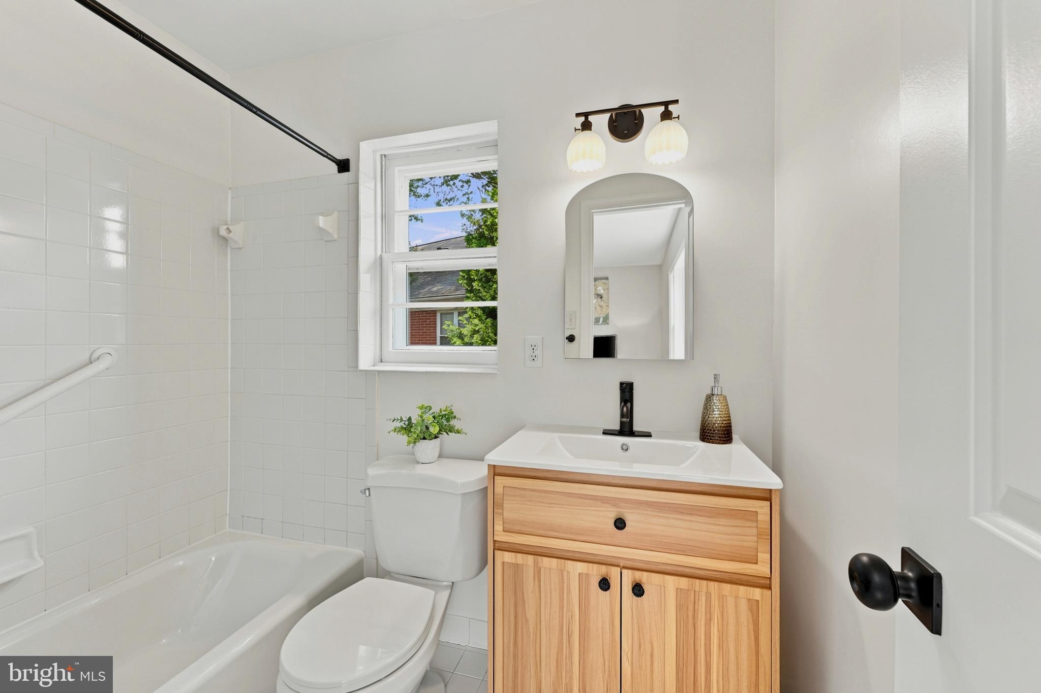 NORTHMONT - Residential