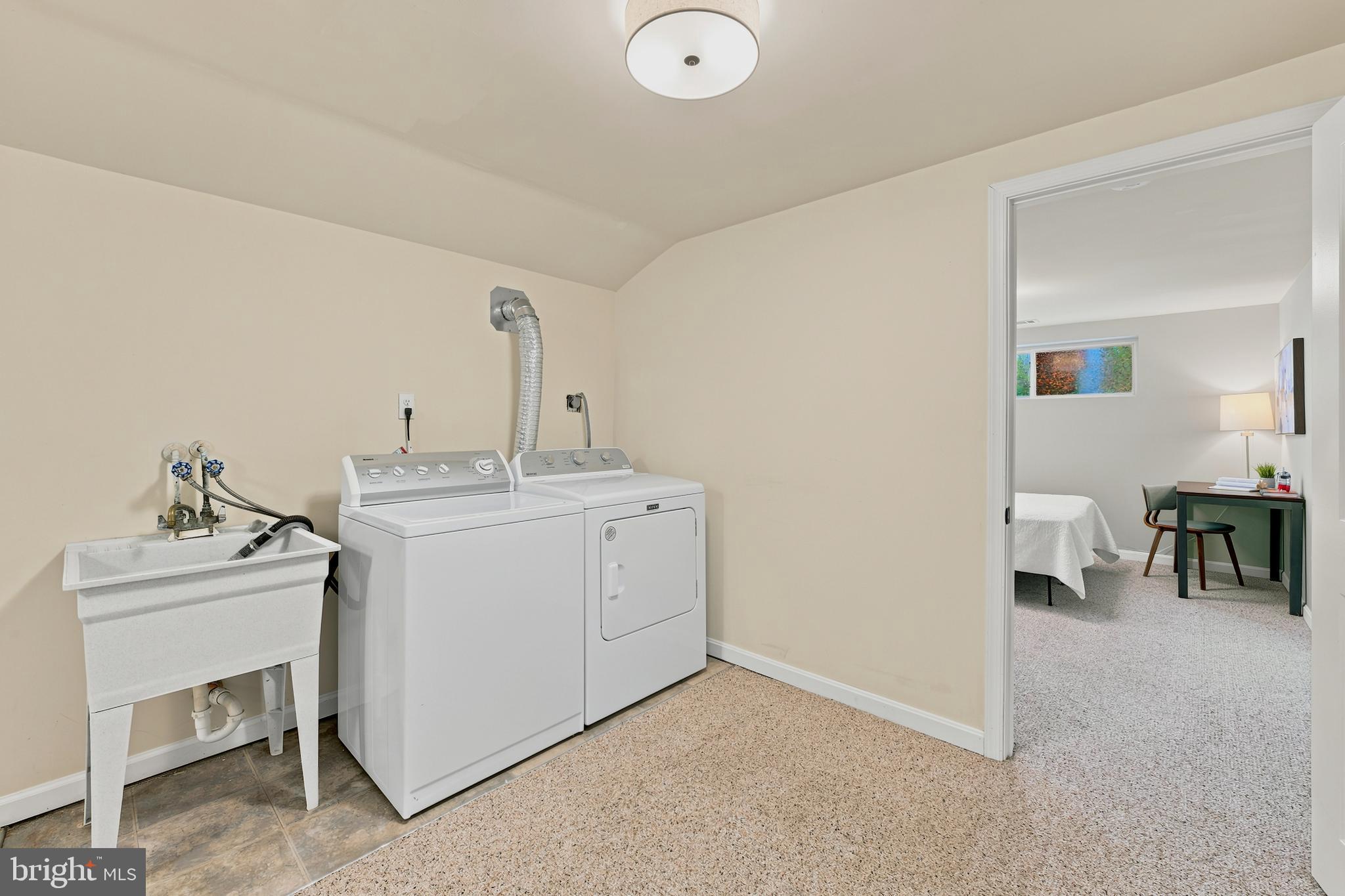 NORTHMONT - Residential