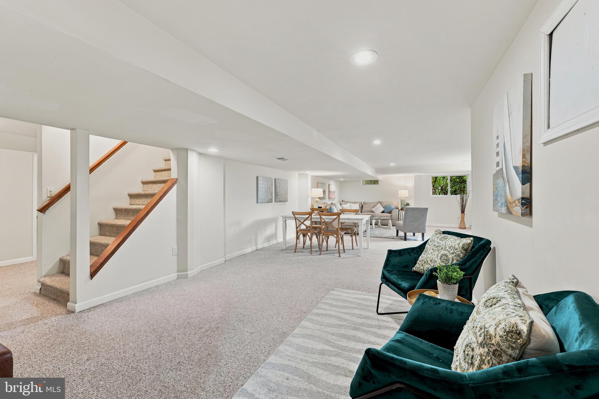 NORTHMONT - Residential