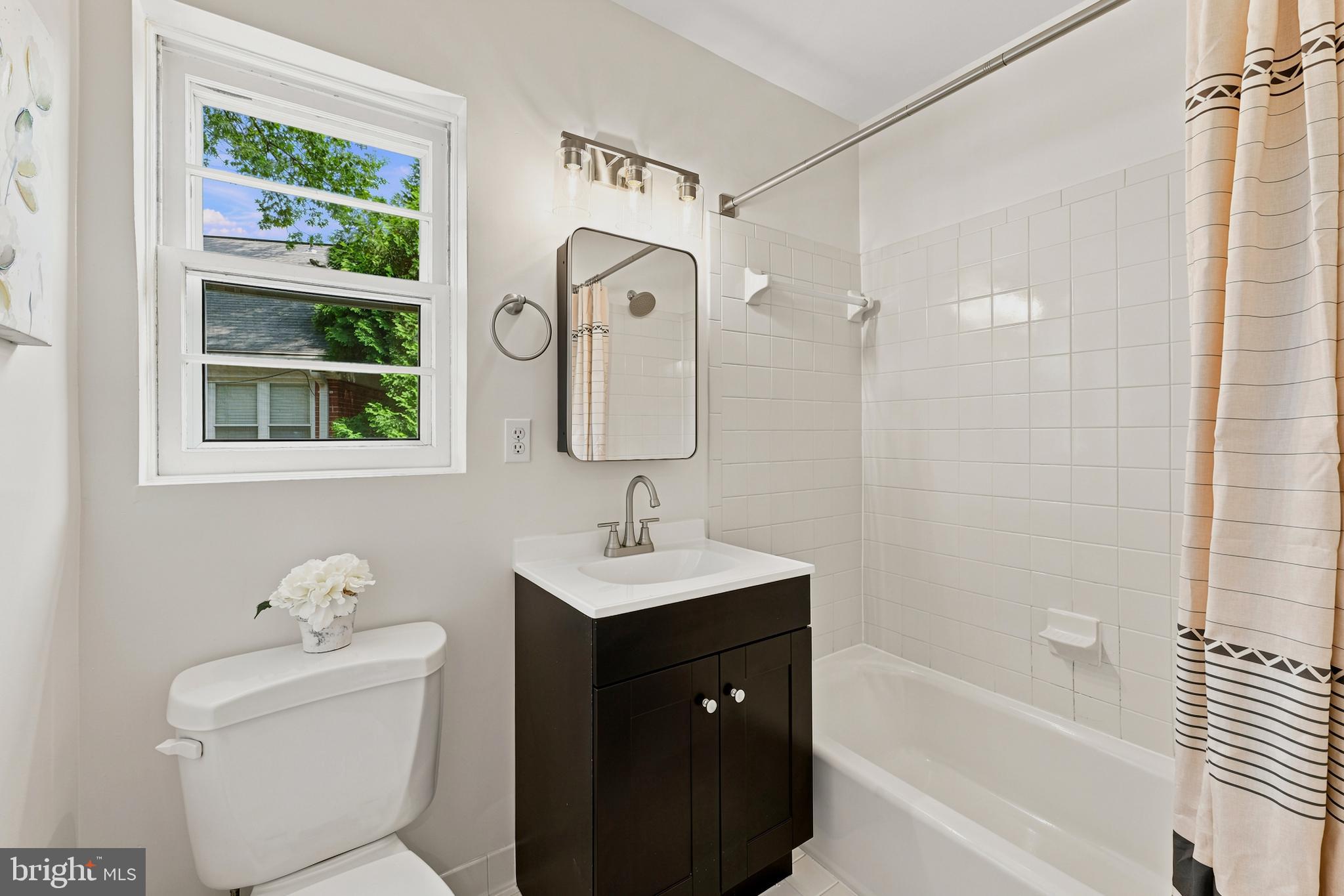 NORTHMONT - Residential