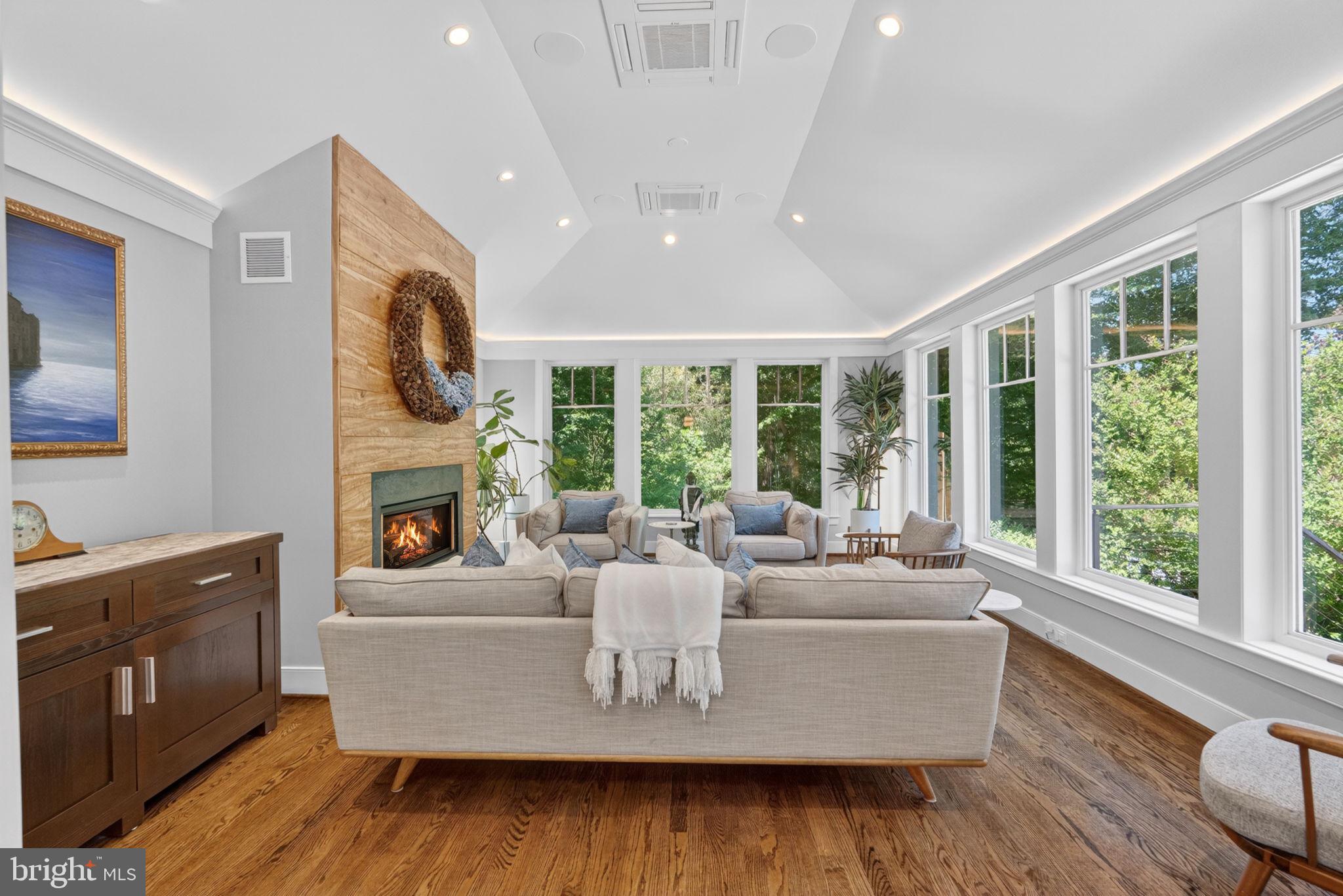 BANNOCKBURN - Residential