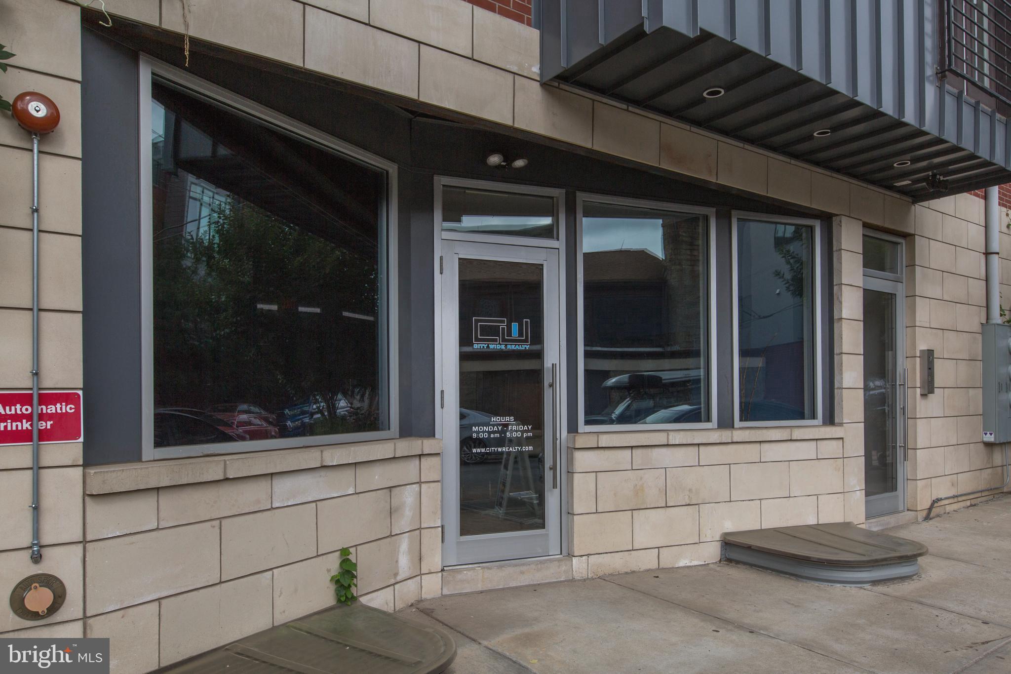 NORTHERN LIBERTIES - Commercial Sale