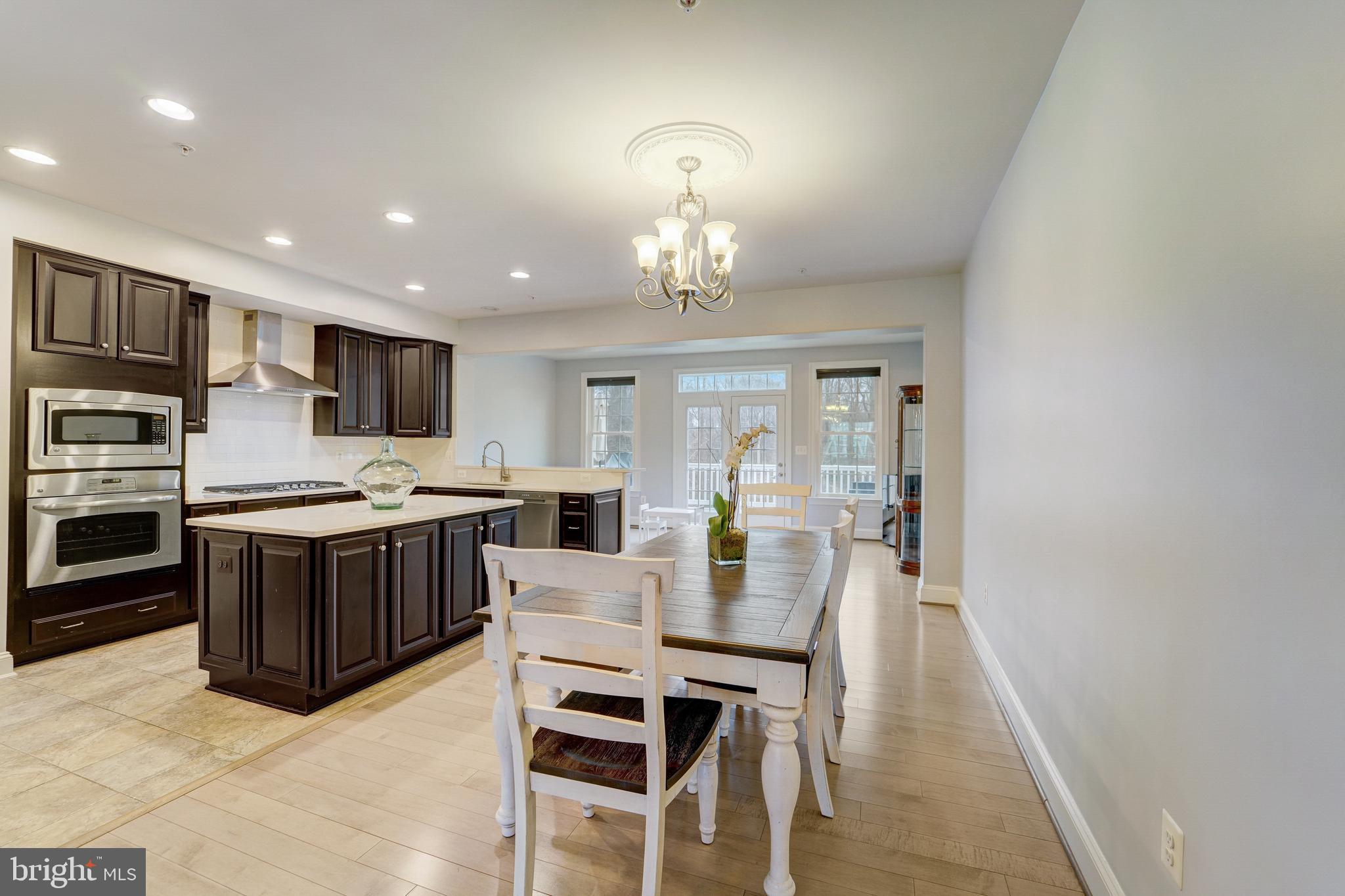 DEEP CREEK VILLAGE - Residential