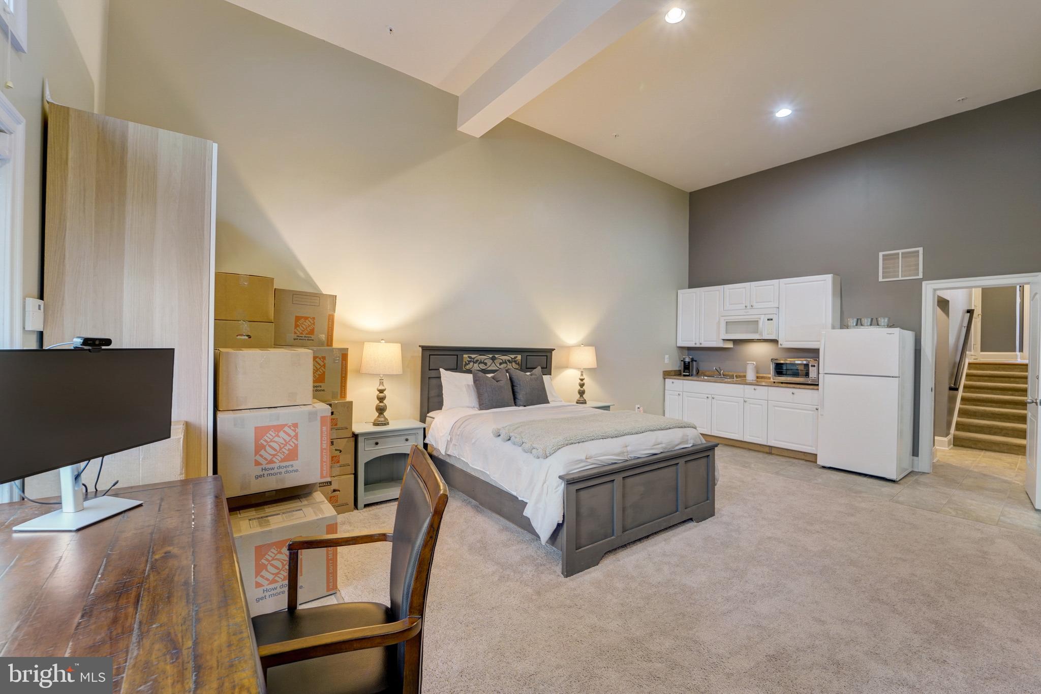 DEEP CREEK VILLAGE - Residential