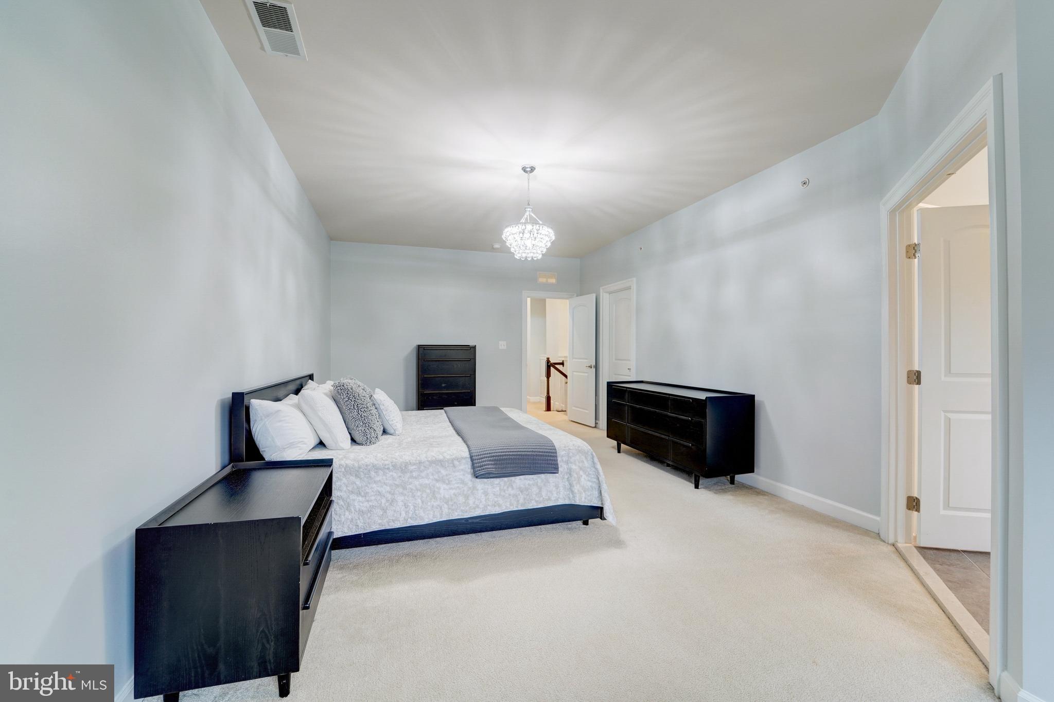 DEEP CREEK VILLAGE - Residential