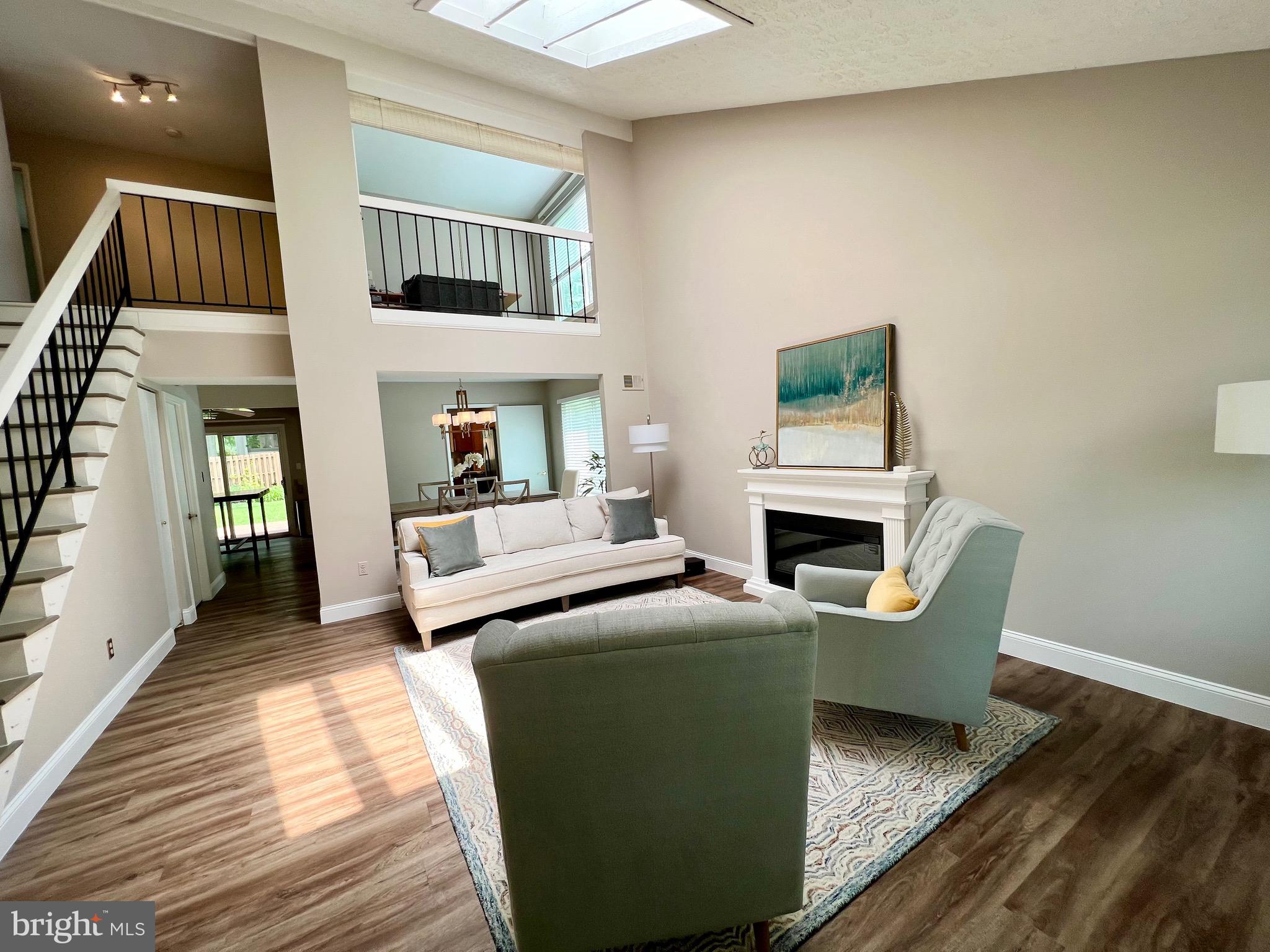 BONNIE BRAE - Residential Lease