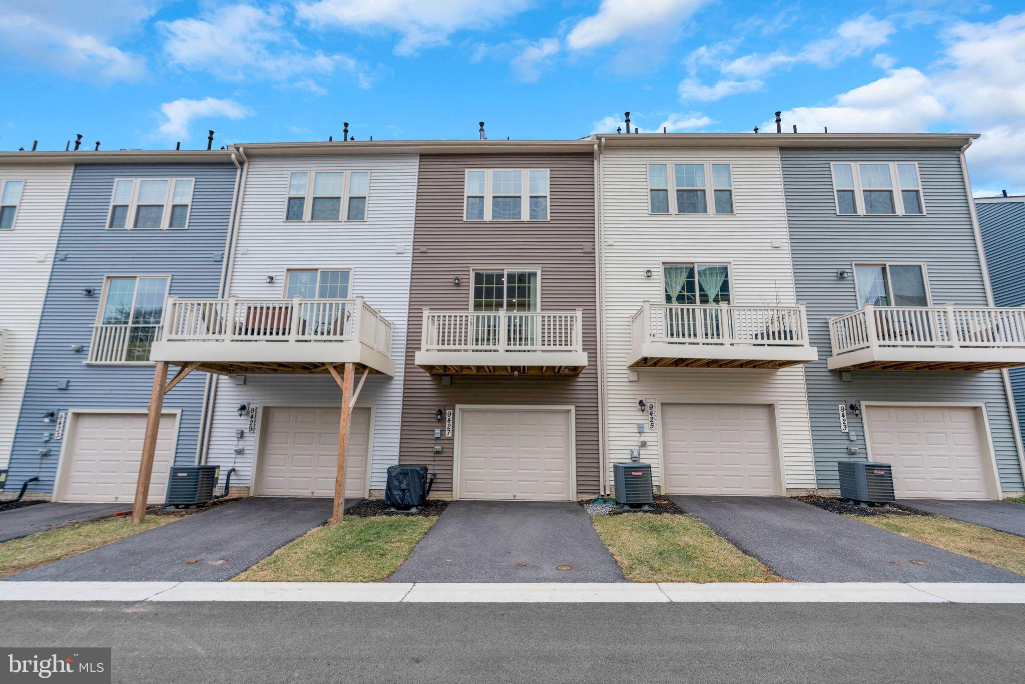 MONTGOMERY VILLAGE - Residential