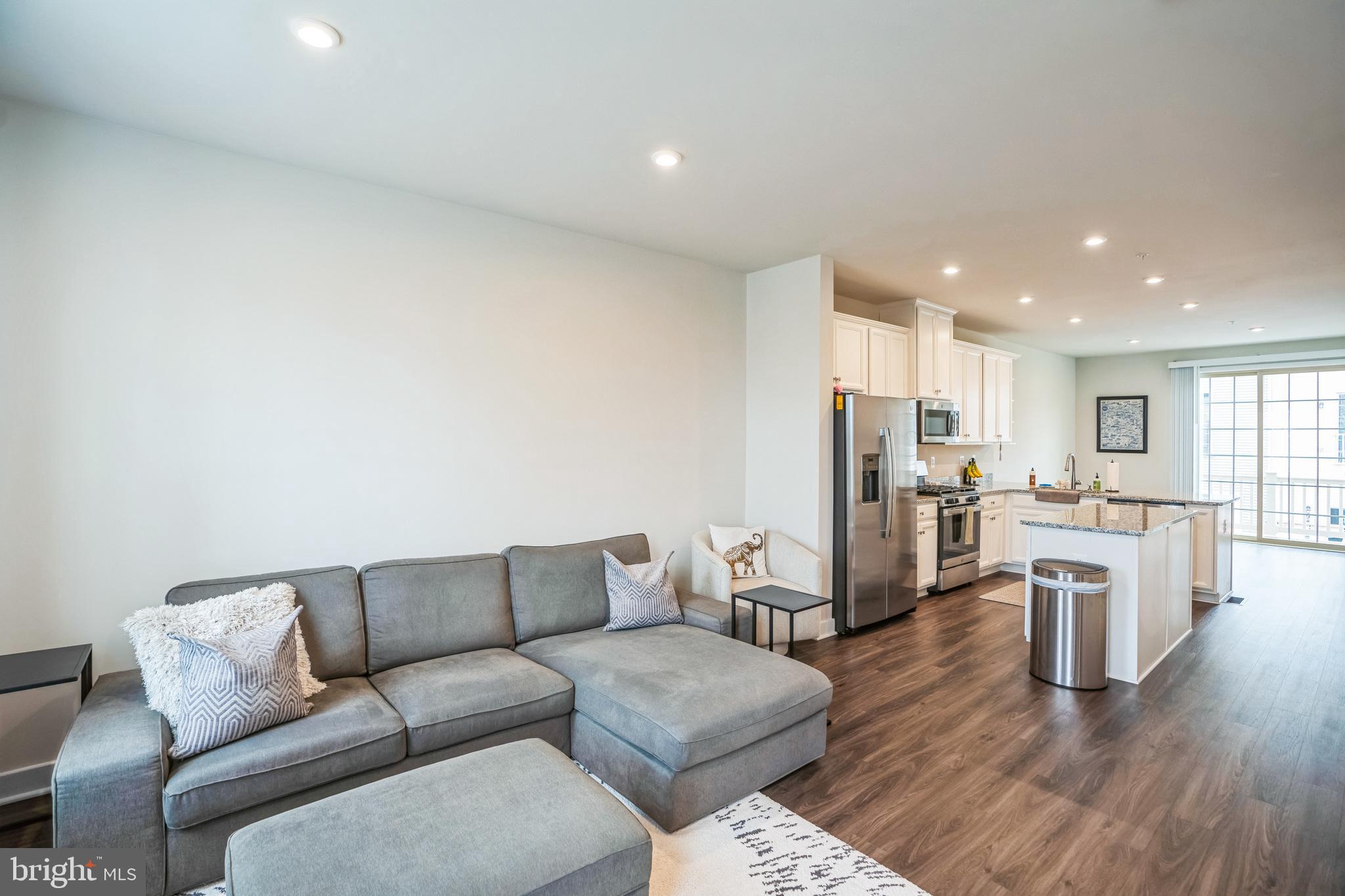 MONTGOMERY VILLAGE - Residential