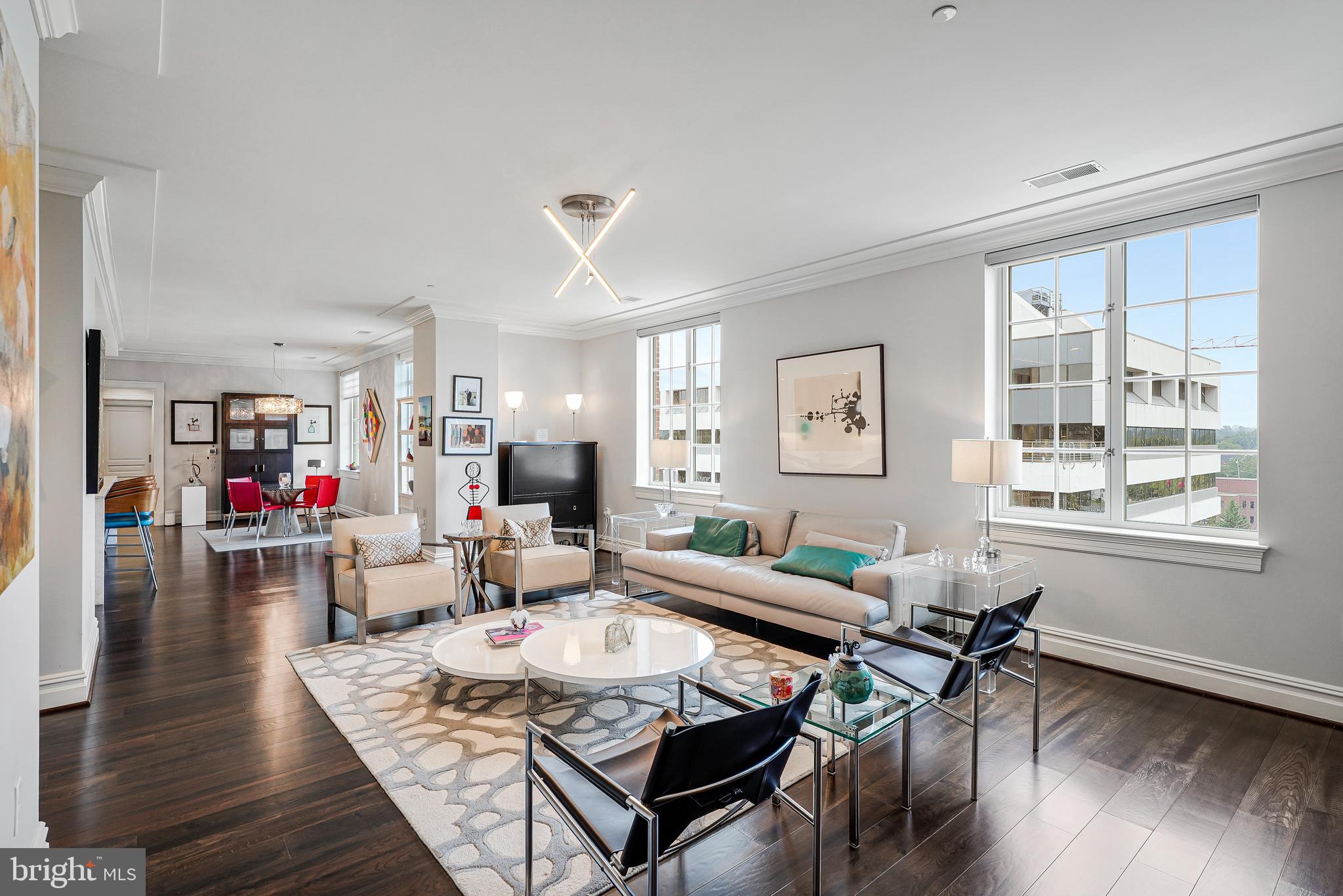 THE SIGNET - Residential