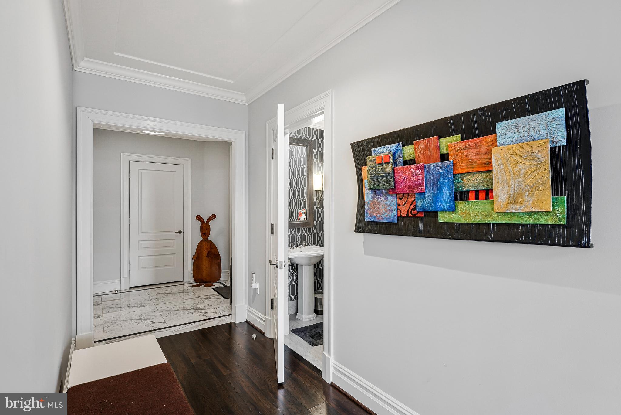 THE SIGNET - Residential
