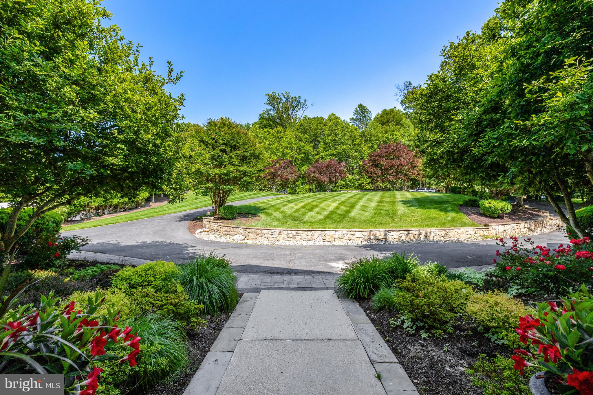 RIVER BEND ESTATES - Residential